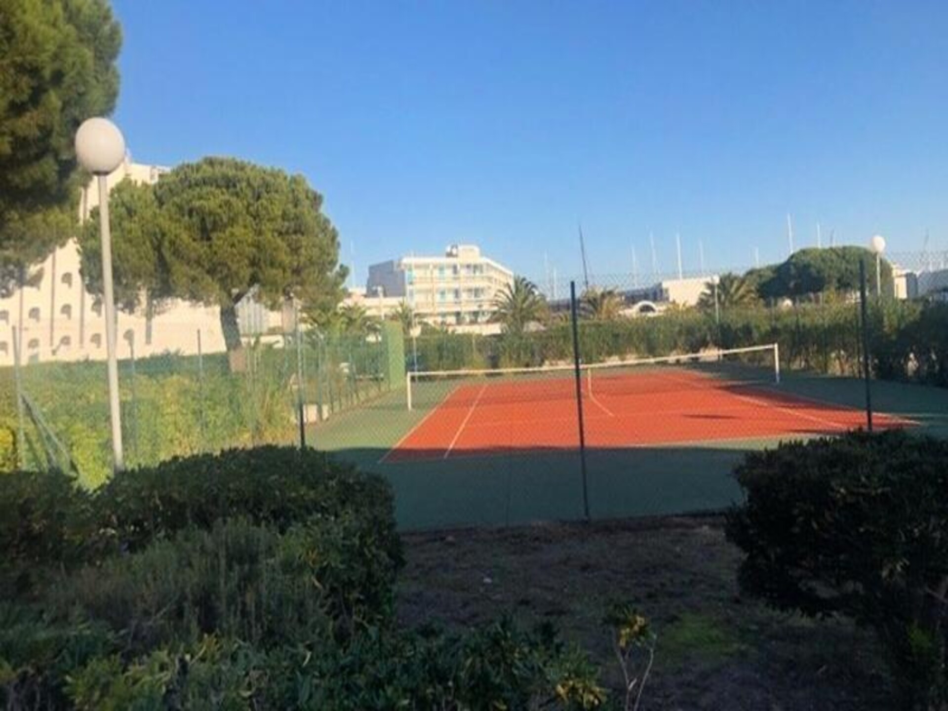 Appartement aan zee met zwembad en tennis in Le Grau du Roi - foto 22