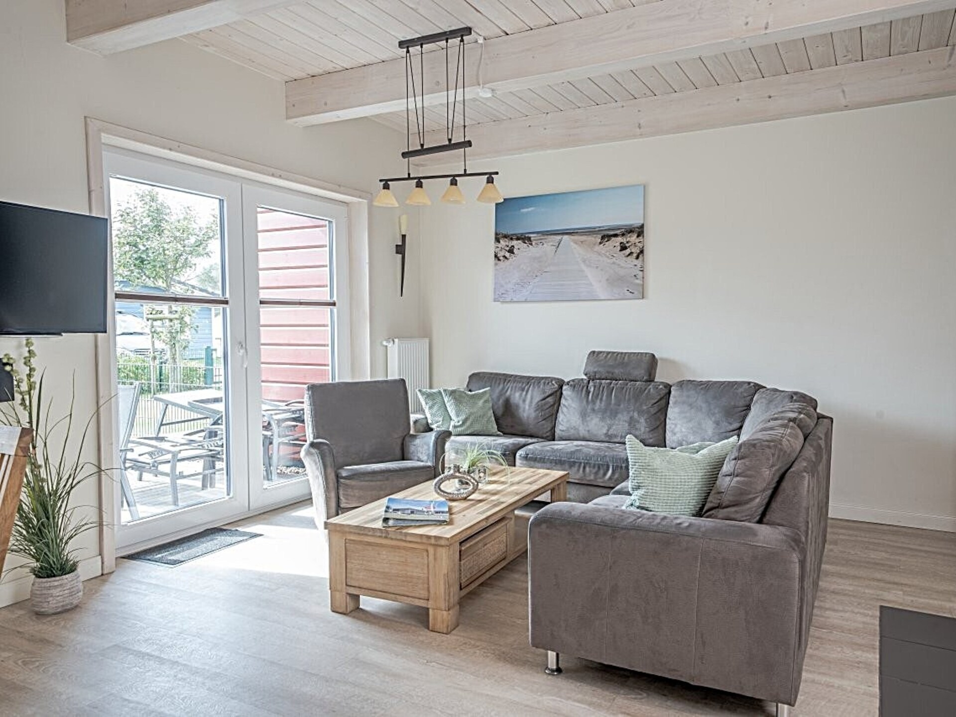 Ruim vakantiehuis voor 5 personen, 30 meter van de Waddenzee in Dagebüll - foto 2