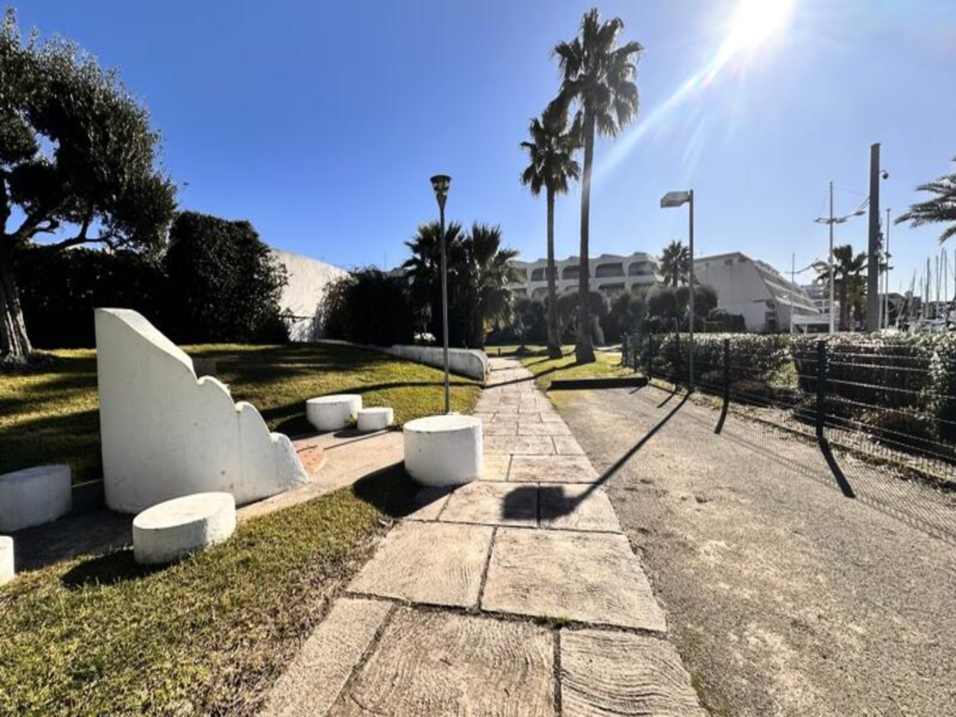 Studio Les Jardins du Port: strand, zwembad en comfort in Port Camargue - foto 15