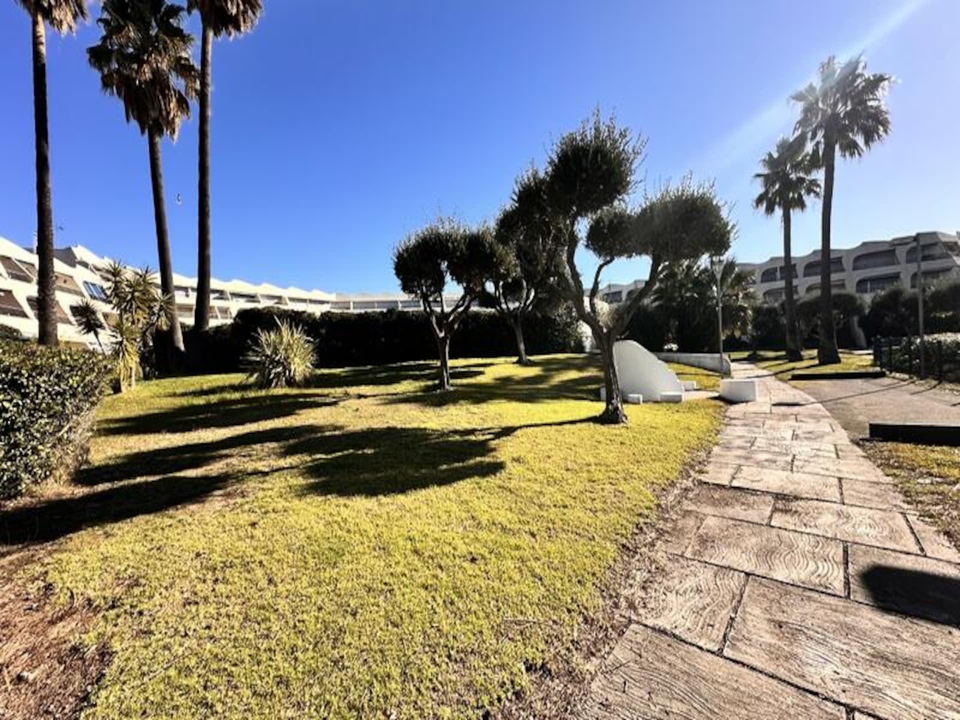 Studio Les Jardins du Port: strand, zwembad en comfort in Port Camargue - foto 16