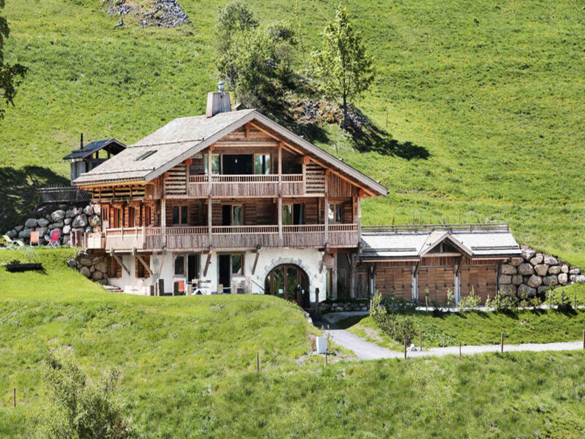 Luxe 15-persoons chalet met privé-spa en sauna op 400m van de piste in La Clusaz - foto 5