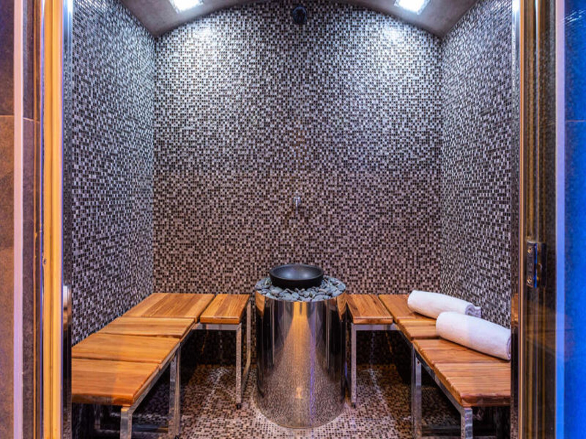 Luxe 15-persoons chalet met privé-spa en sauna op 400m van de piste in La Clusaz - foto 20