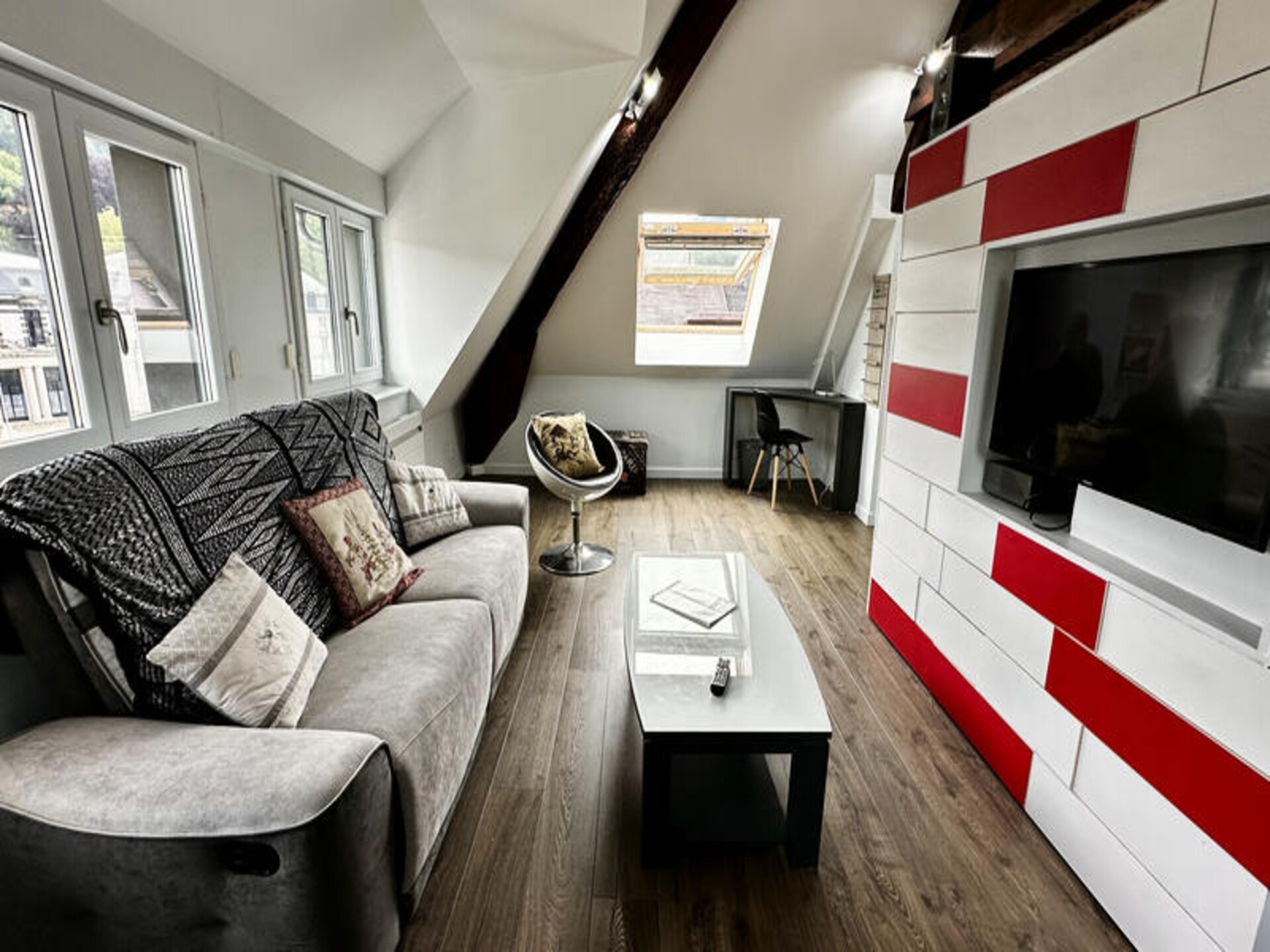 Licht appartement in kuuroord La Bourboule, vlakbij centrum en bergen - foto 9
