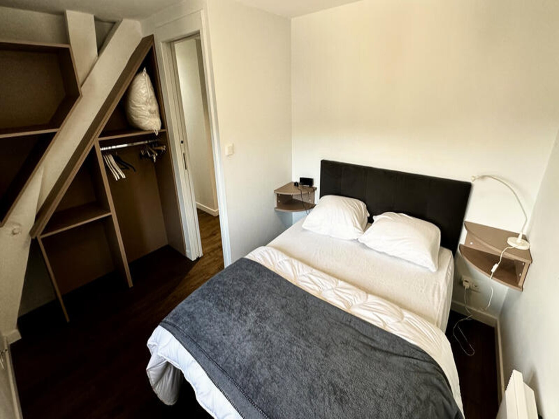Licht appartement in kuuroord La Bourboule, vlakbij centrum en bergen - foto 12