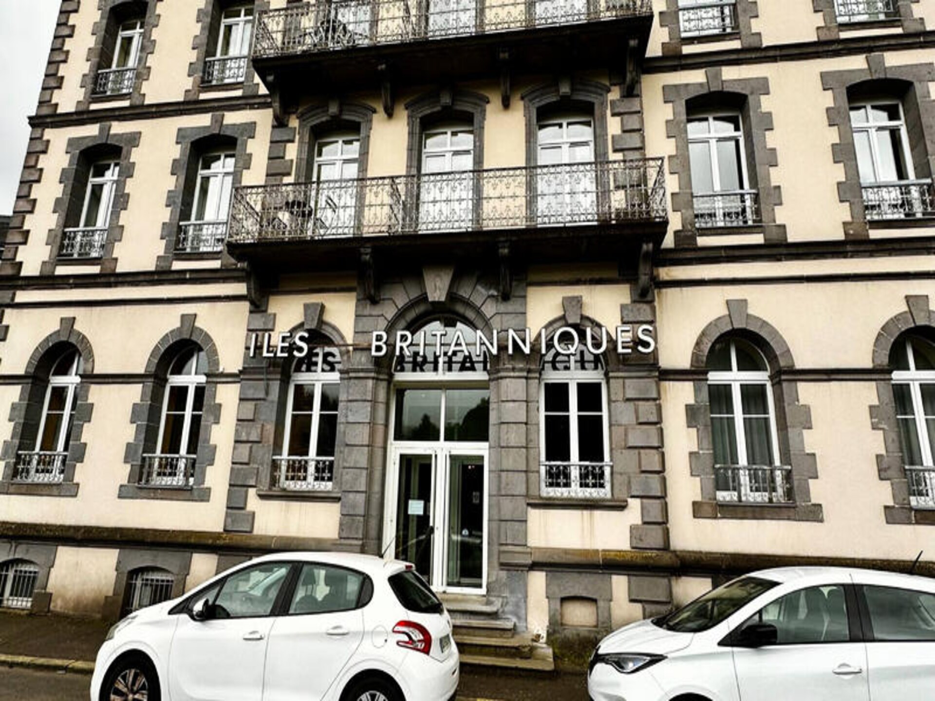 Ruim appartement voor 6 in kuuroord La Bourboule, vlakbij centrum en bergen - foto 16