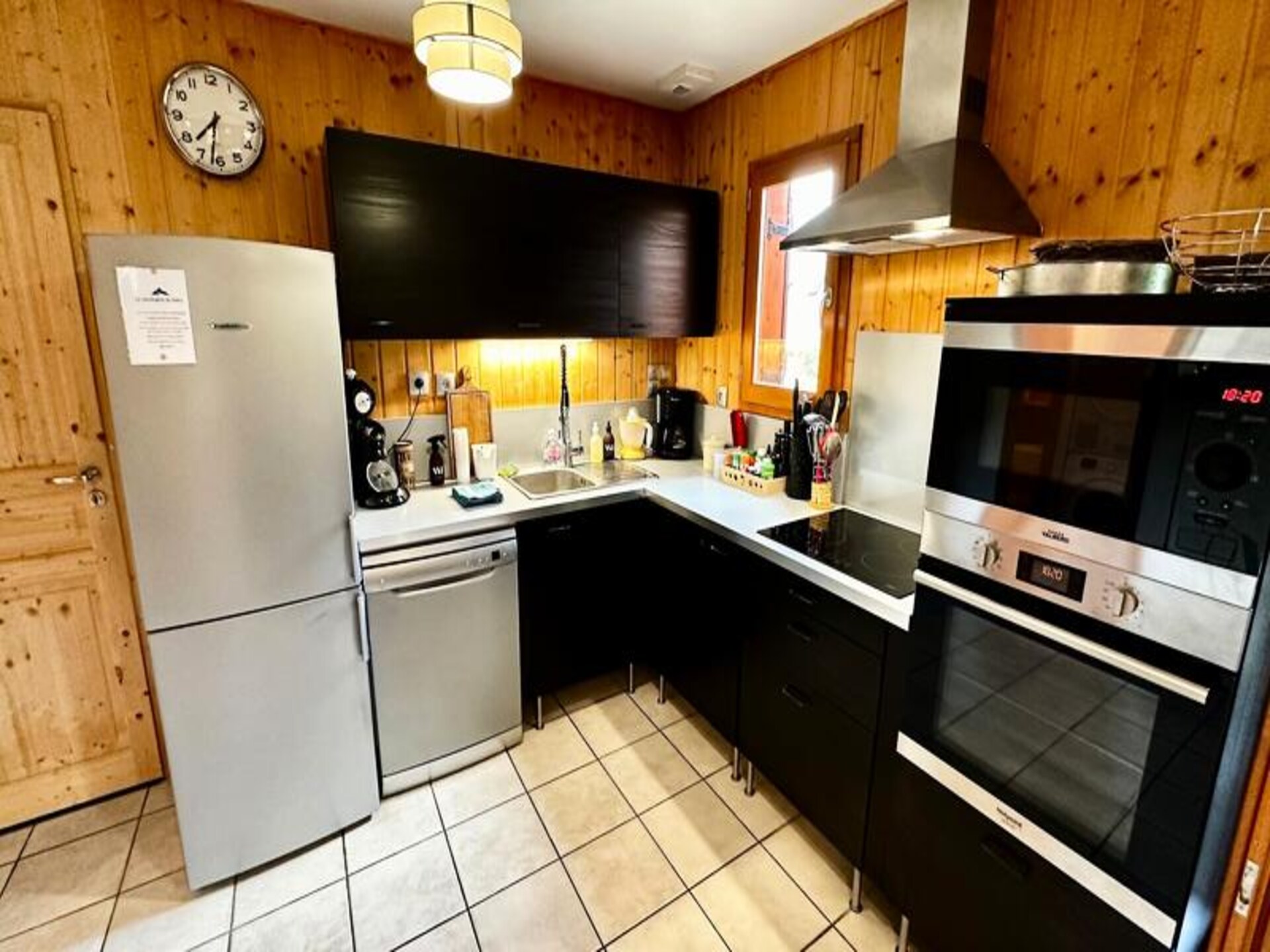Ruim chalet voor 10 personen met uitzicht op de Monts Dore - foto 5