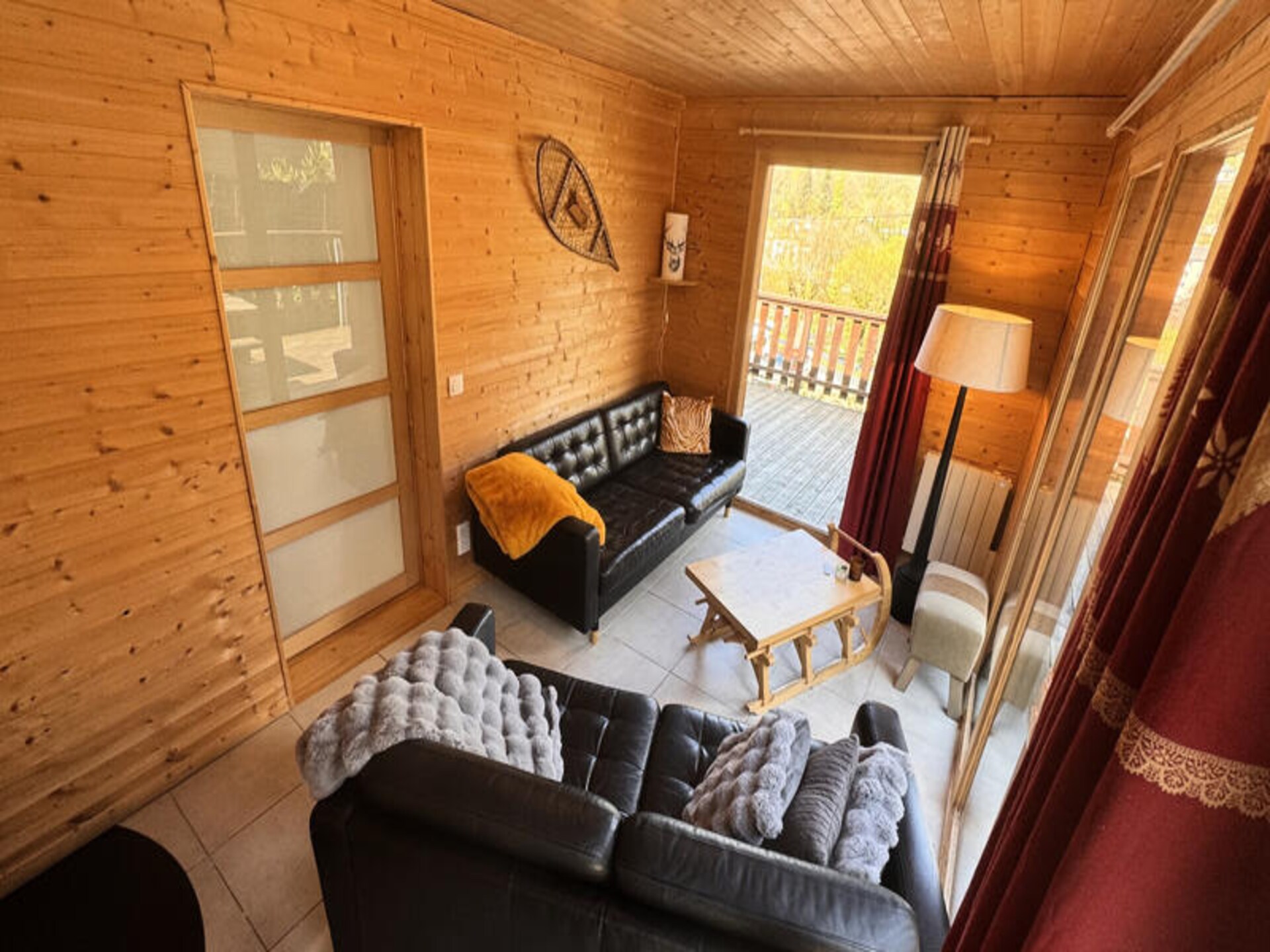 Ruim chalet voor 10 personen met uitzicht op de Monts Dore - foto 12
