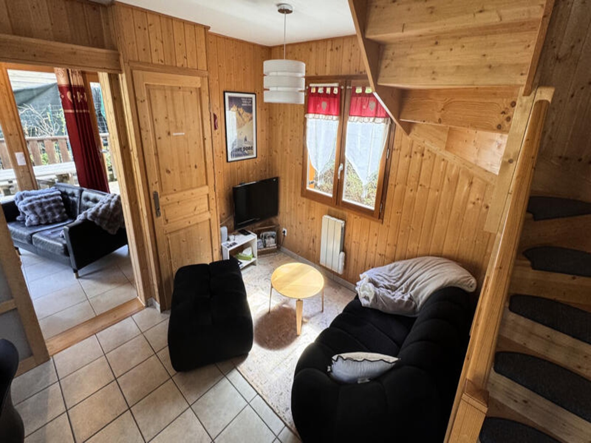 Ruim chalet voor 10 personen met uitzicht op de Monts Dore - foto 14