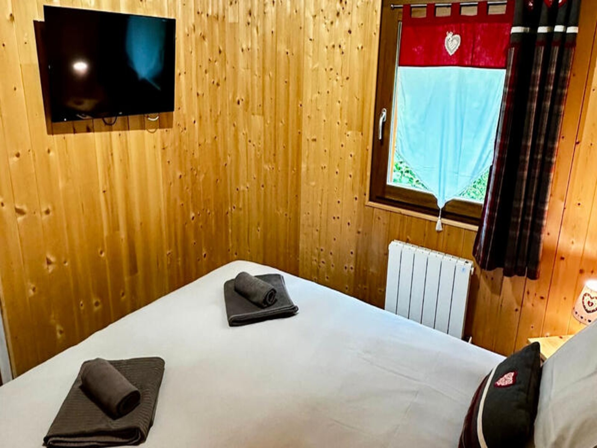Ruim chalet voor 10 personen met uitzicht op de Monts Dore - foto 16
