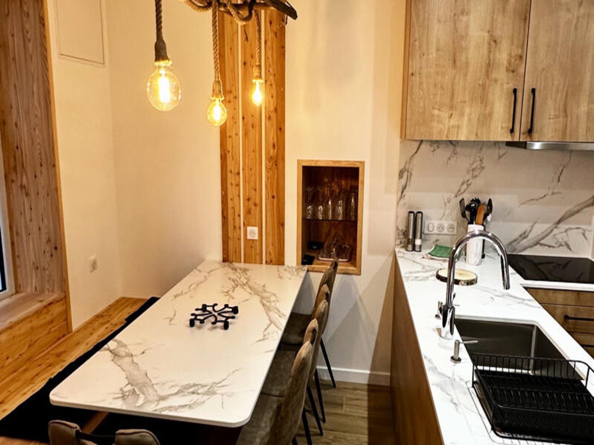 Architecturaal appartement voor 6 personen in het hart van Mont-Dore - foto 5