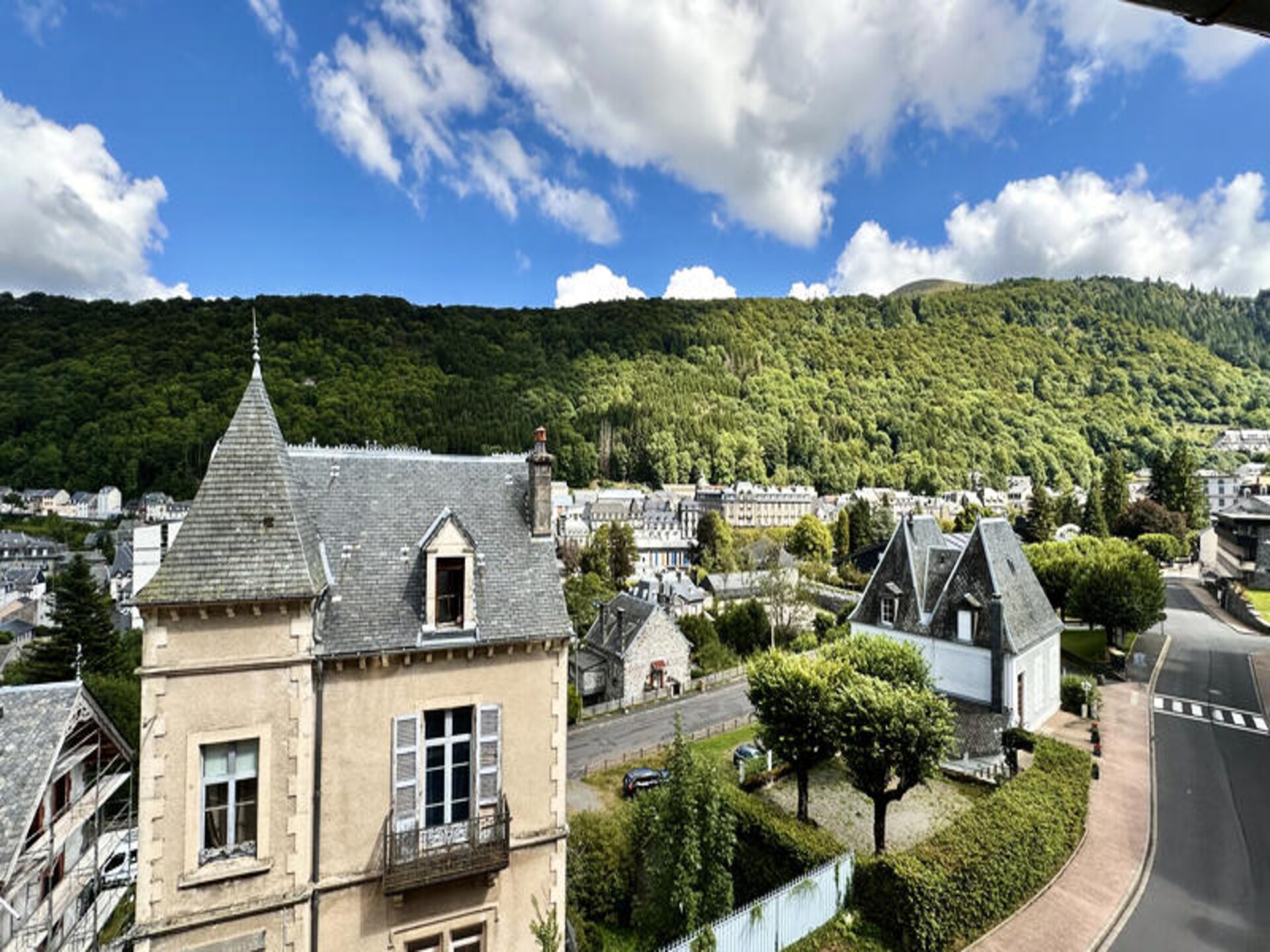 Licht appartement in Le Mont-Dore, vlakbij thermen en skipistes - foto 12