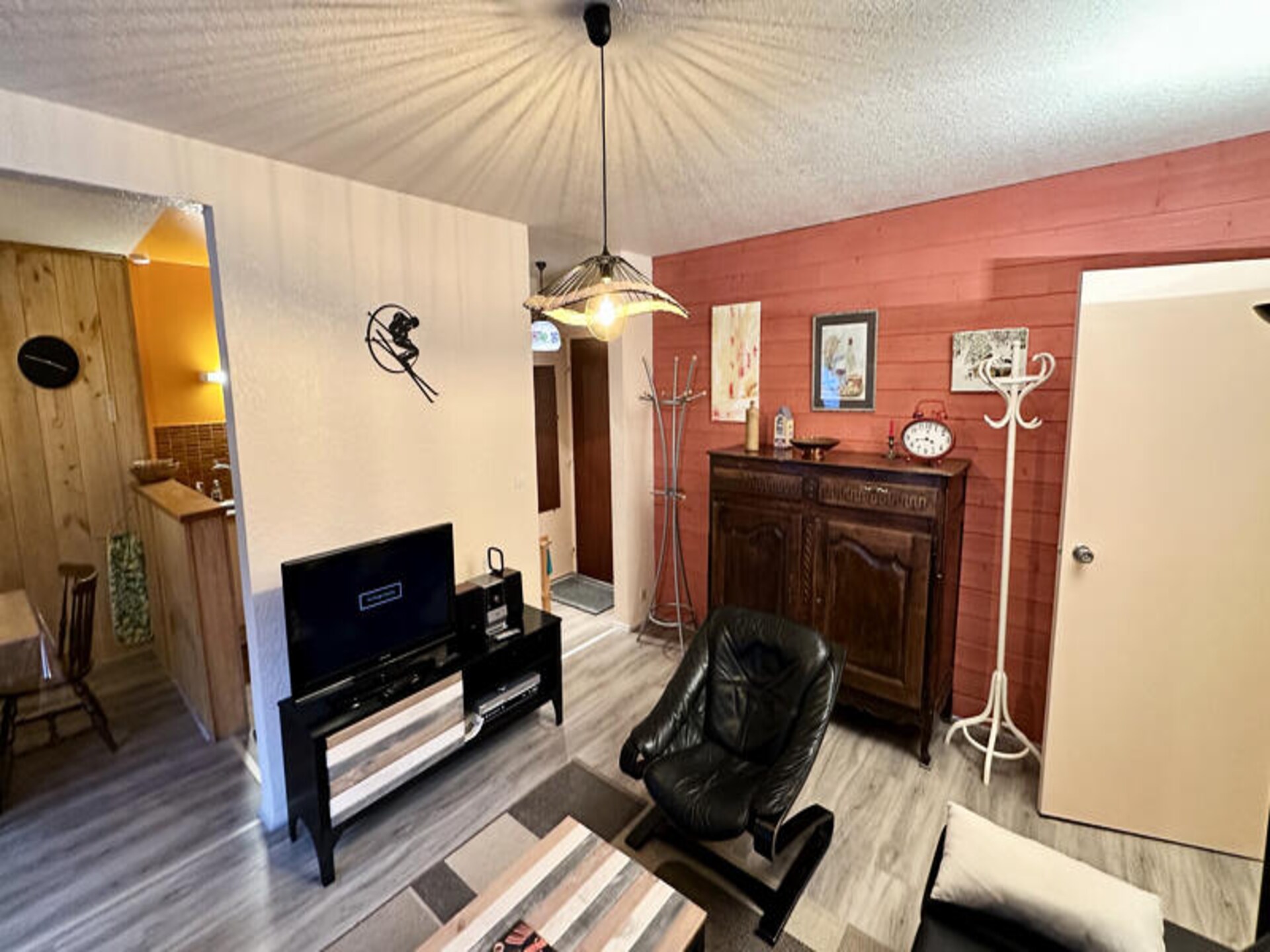 Panoramisch appartement 65m² met terras aan de voet van het Sancy-massief - foto 11