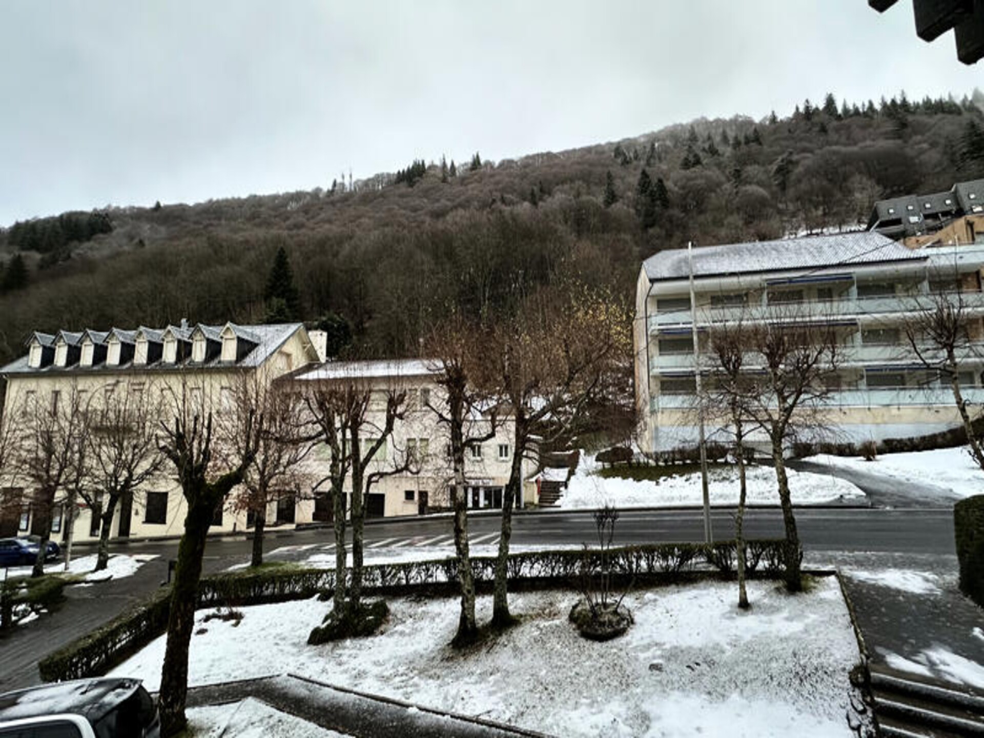 Panoramisch appartement 65m² met terras aan de voet van het Sancy-massief - foto 18