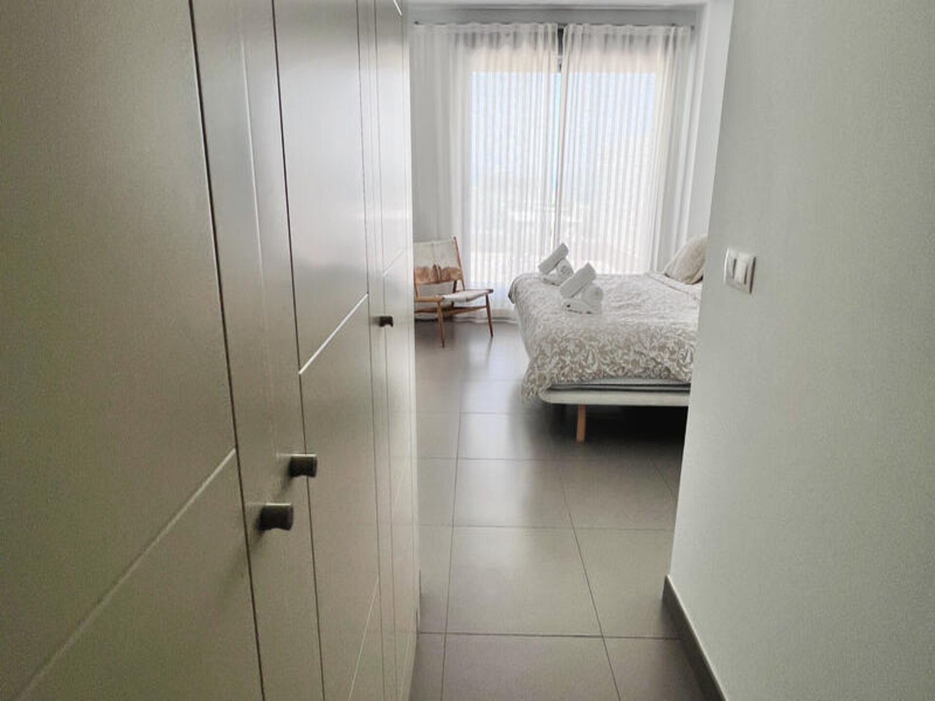 Luxe appartement in Cabopino met zeezicht en gedeeld zwembad voor 6 personen - foto 18