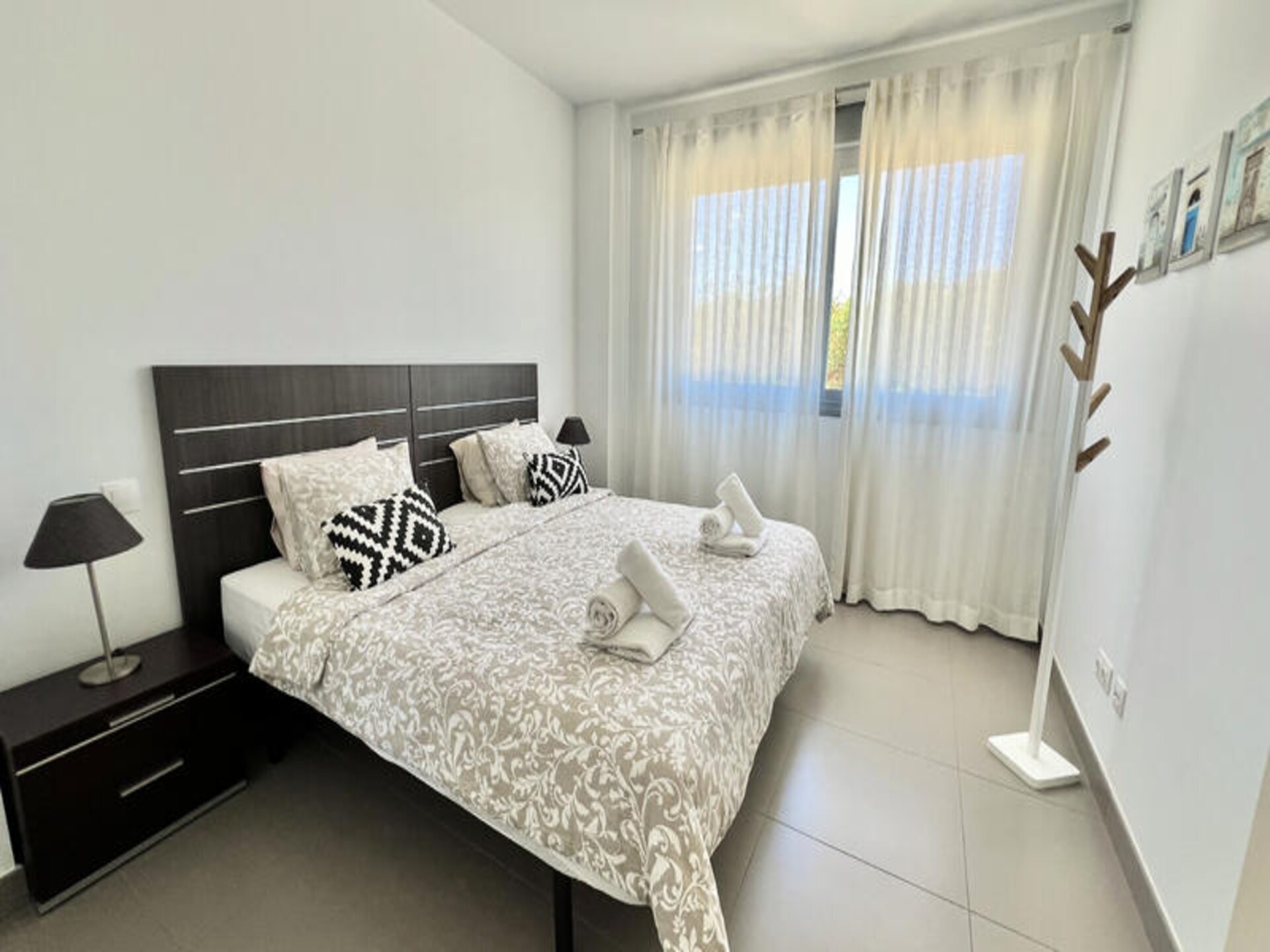 Luxe appartement in Cabopino met zeezicht en gedeeld zwembad voor 6 personen - foto 23