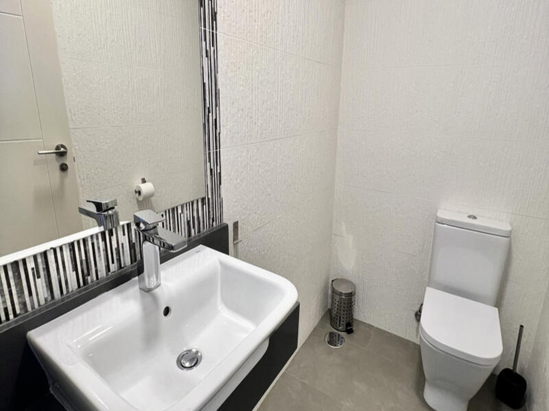 Luxe appartement in Cabopino met zeezicht en gedeeld zwembad voor 6 personen - foto 28