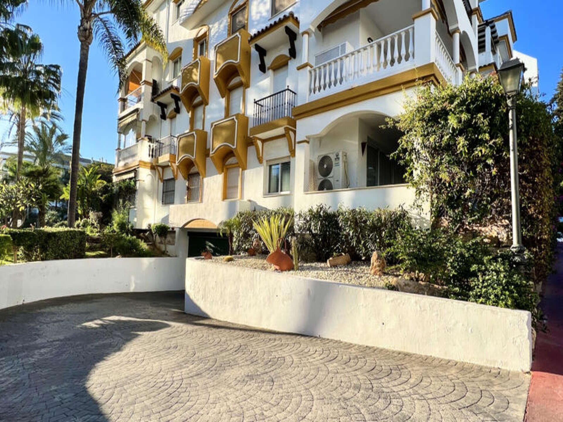 Licht appartement op 400 meter van het strand in Marbella met zwembad - foto 52