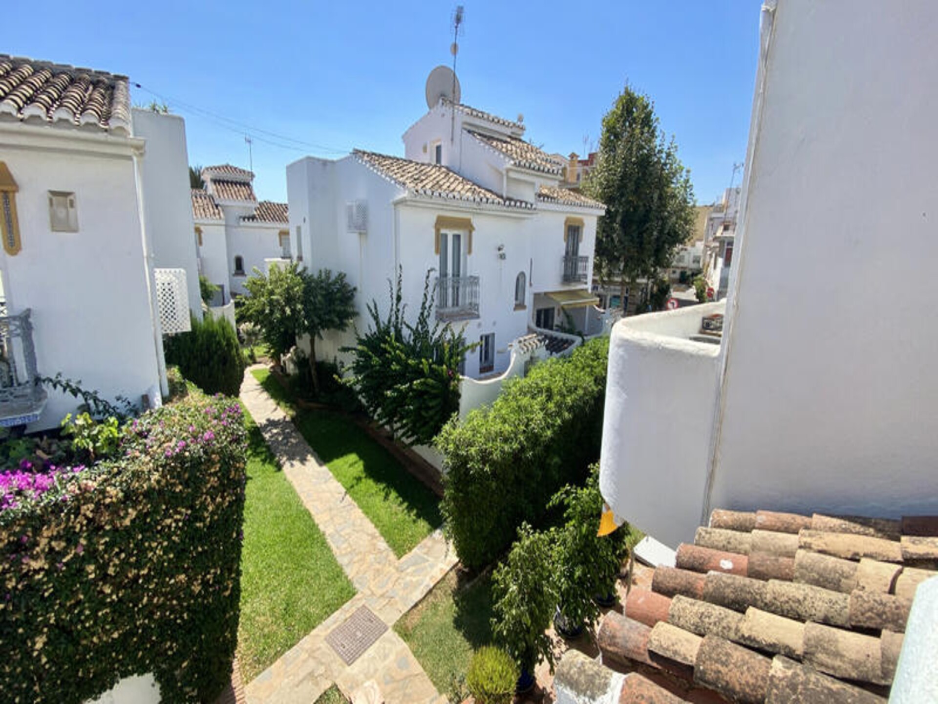 Zonovergoten appartement op 30 meter van het strand in La Cala de Mijas - foto 22