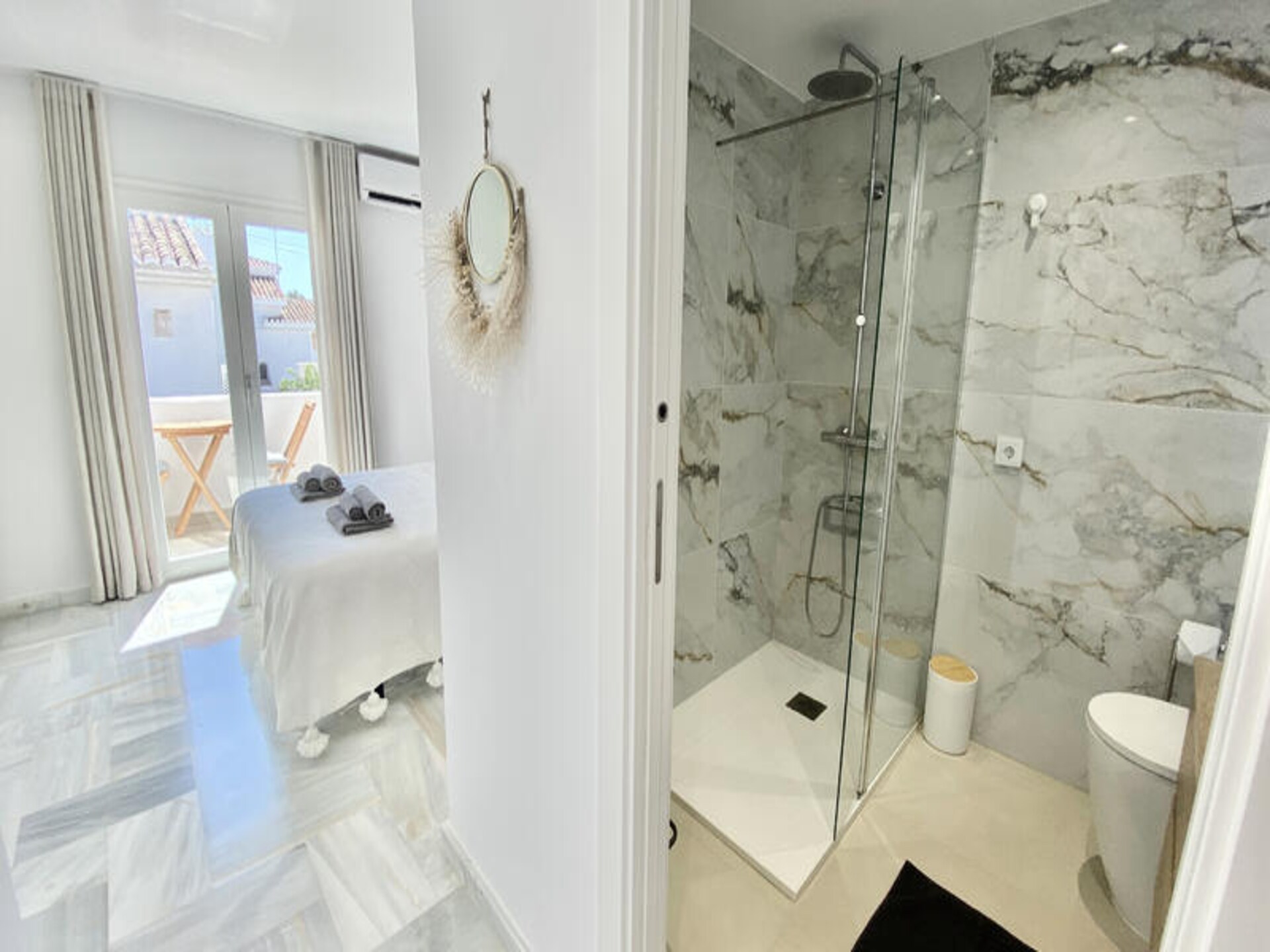 Zonovergoten appartement op 30 meter van het strand in La Cala de Mijas - foto 23