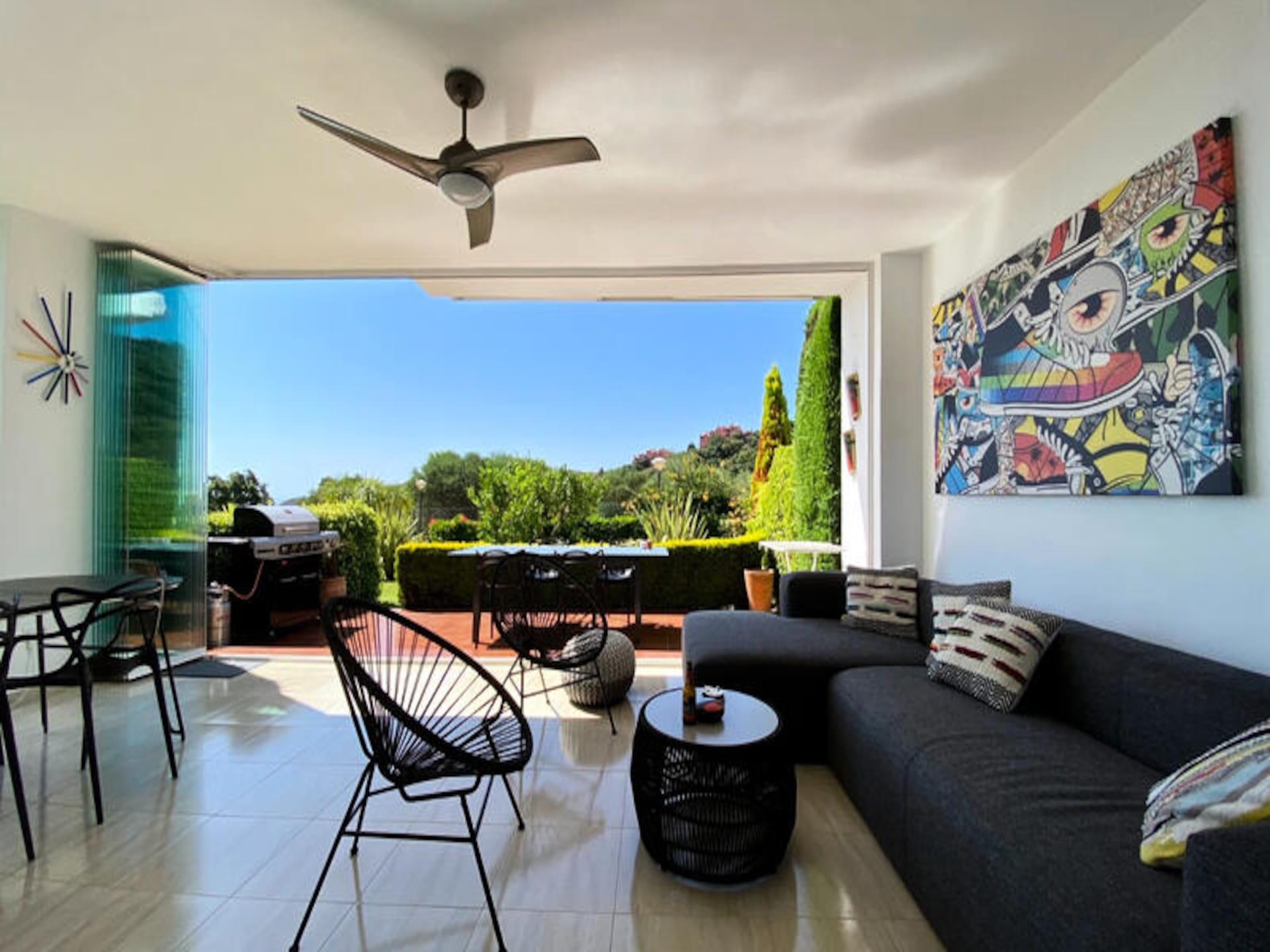 Luxe hoekappartement met zeezicht en gratis golf in La Mairena - foto 3