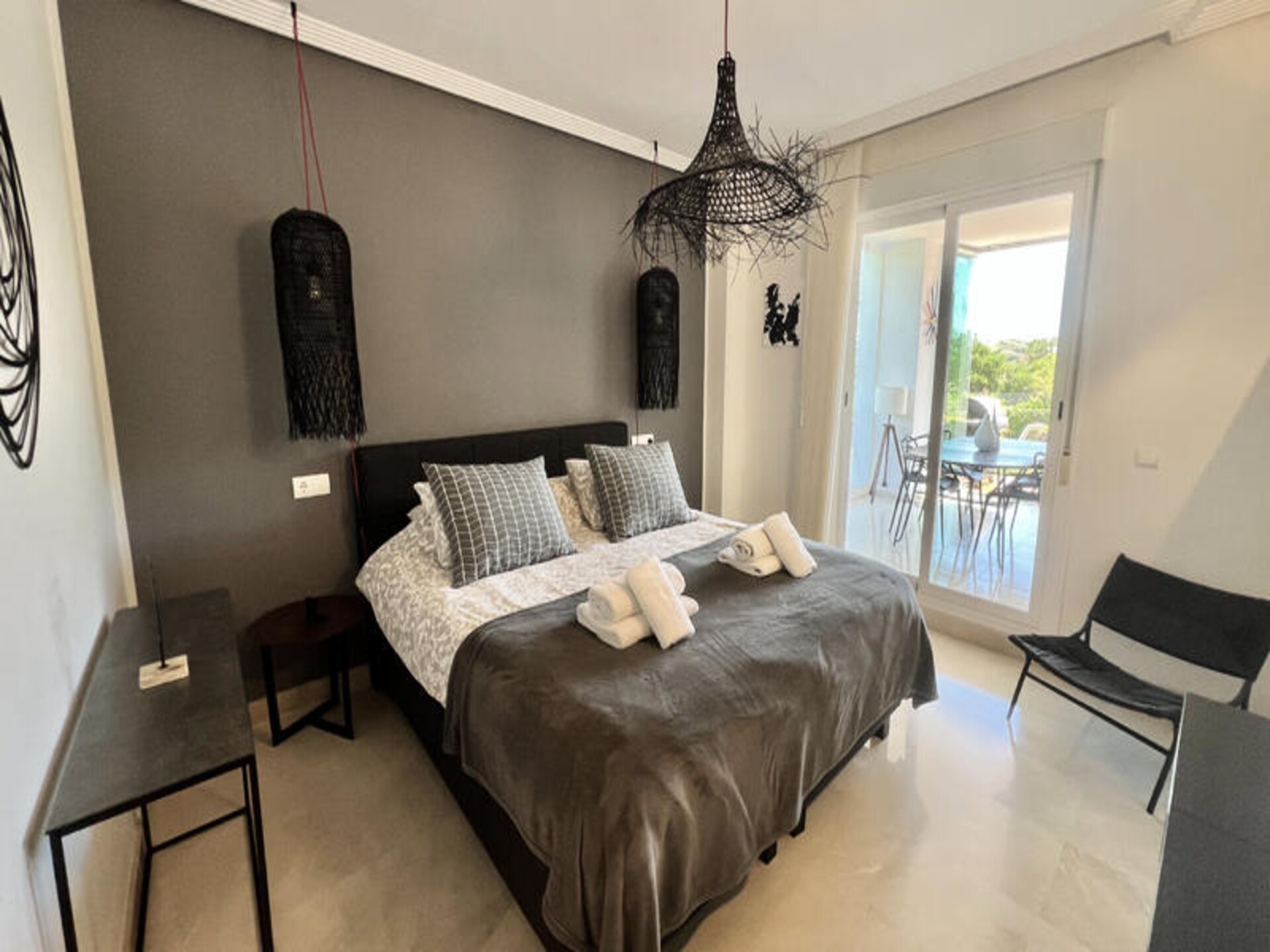 Luxe hoekappartement met zeezicht en gratis golf in La Mairena - foto 22