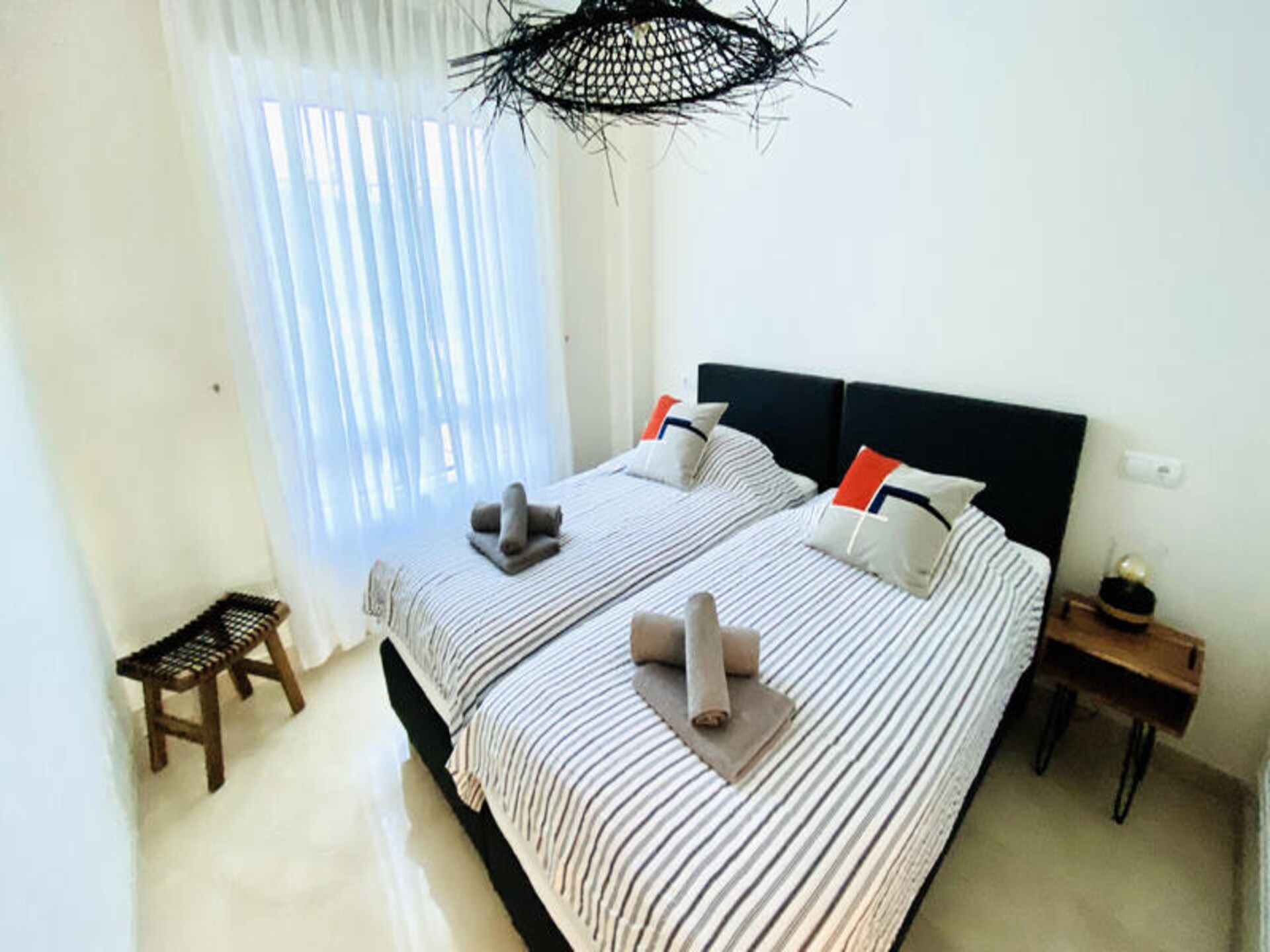 Luxe hoekappartement met zeezicht en gratis golf in La Mairena - foto 27
