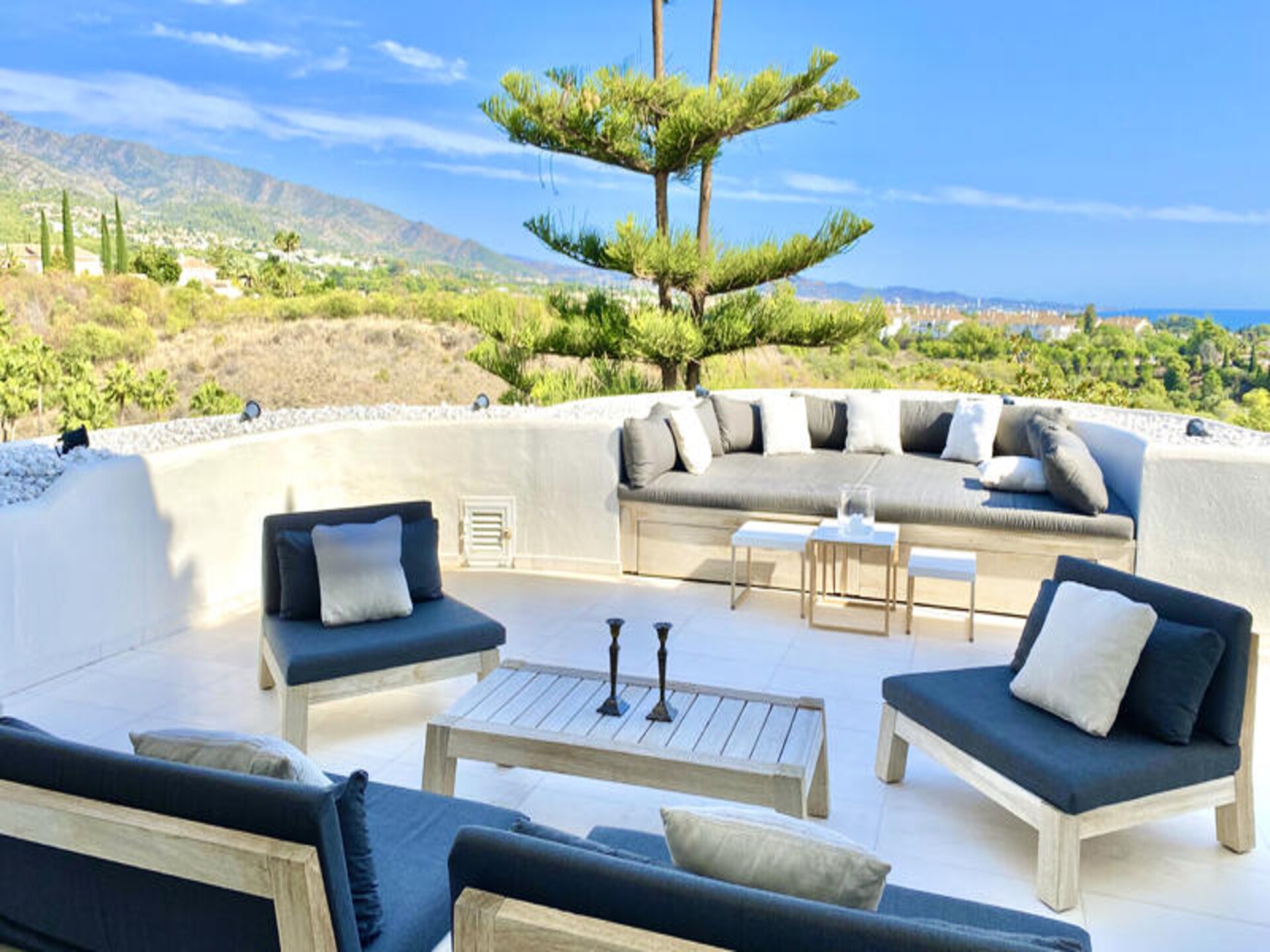 Luxe appartement op de Golden Mile met zeezicht en 60m² terras - foto 8