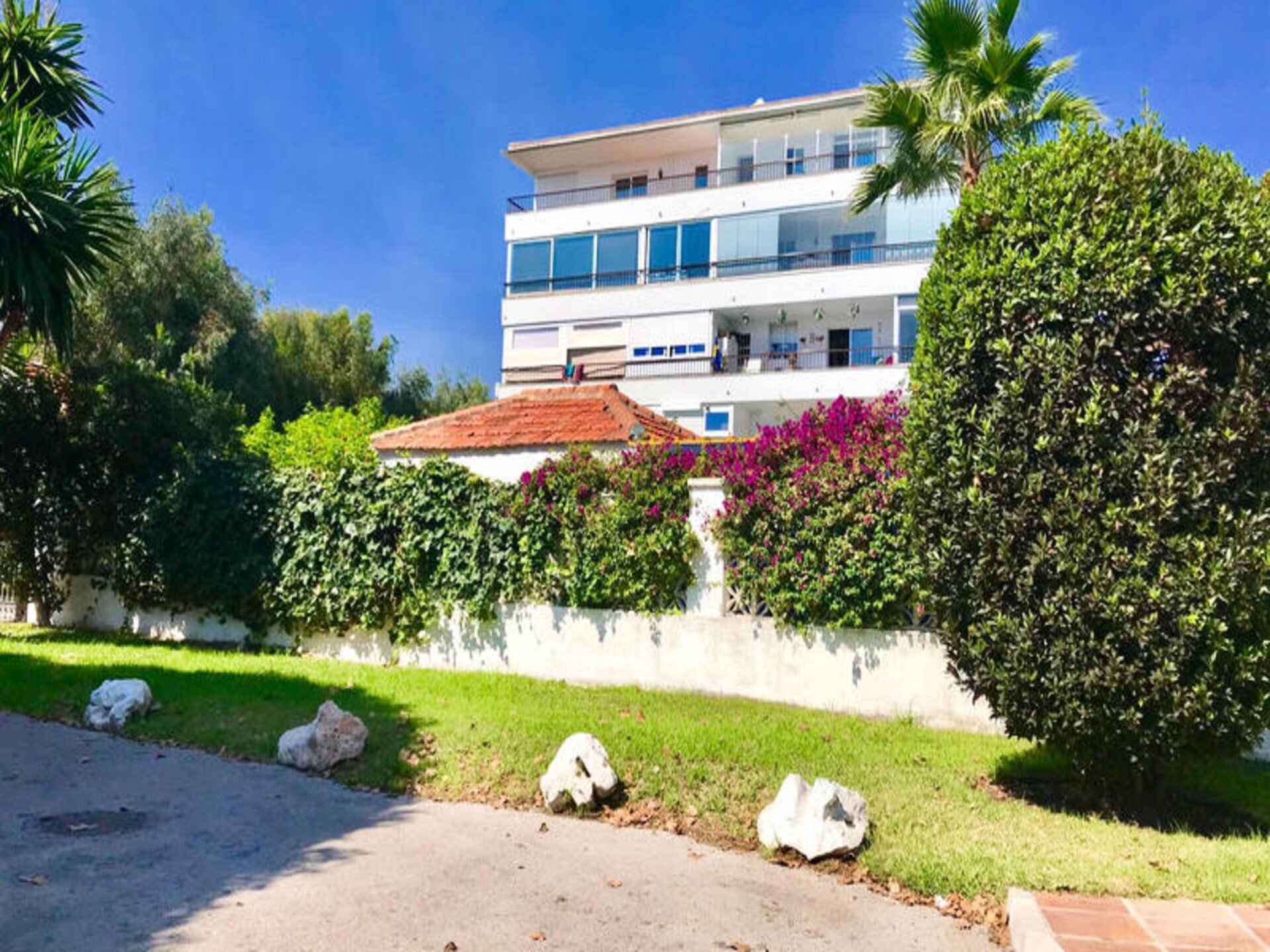 Zonnig appartement in Marbella, op 100 meter van het strand van Puerto Banús - foto 25