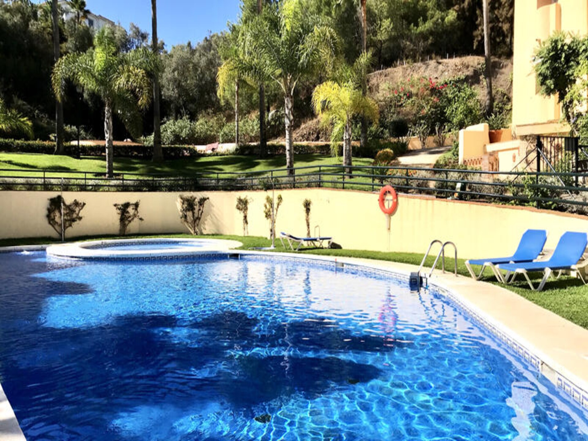 Elegant appartement aan Santa Maria Golf met ruim terras in Elviria, Marbella - foto 38