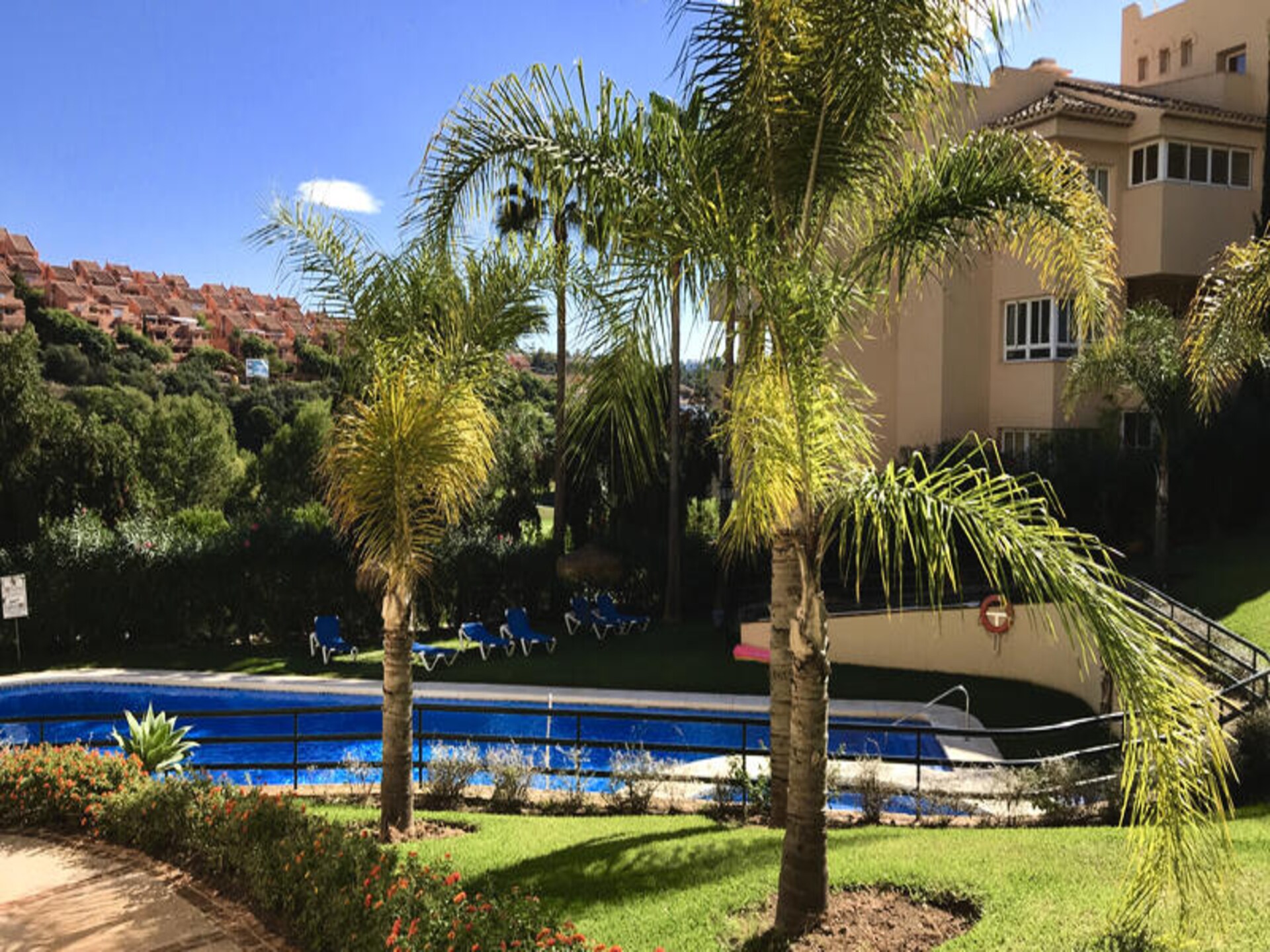 Elegant appartement aan Santa Maria Golf met ruim terras in Elviria, Marbella - foto 39