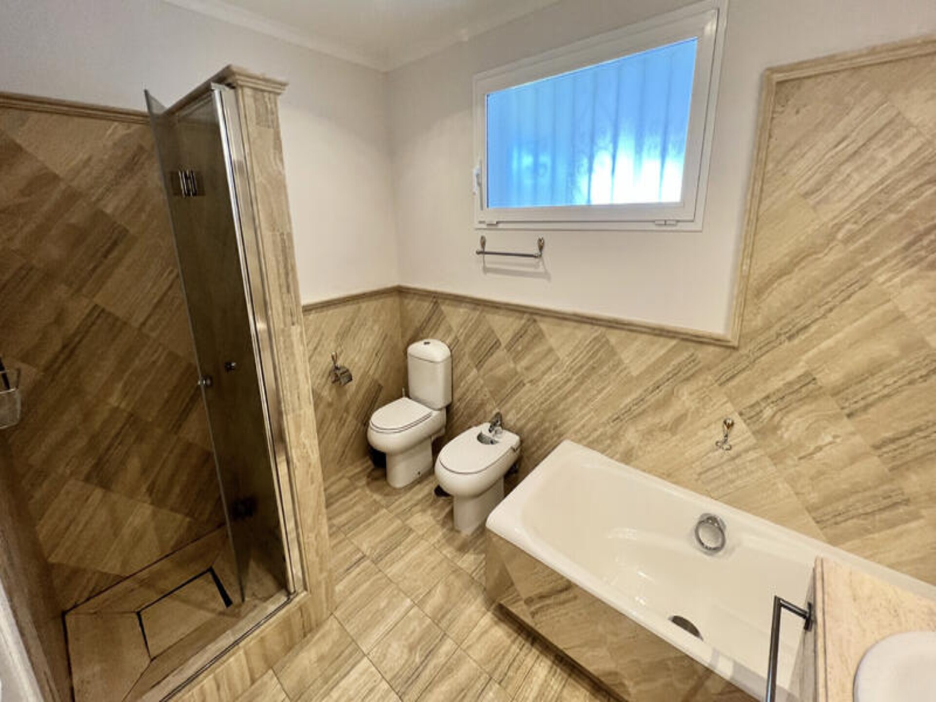 Luxe appartement met zeezicht en zwembaden nabij Marbella - foto 29