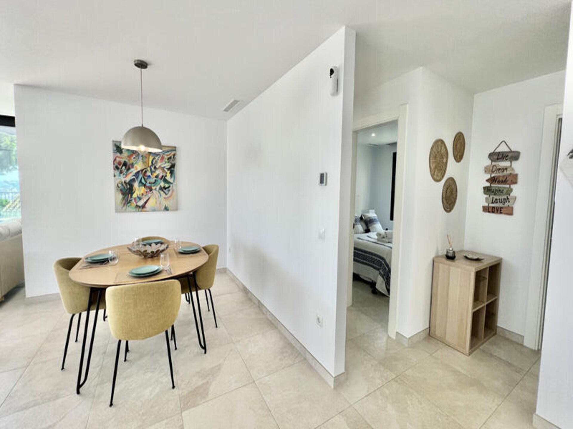 Stijlvol gerenoveerd appartement met privézwembad in La Cala de Mijas - foto 17