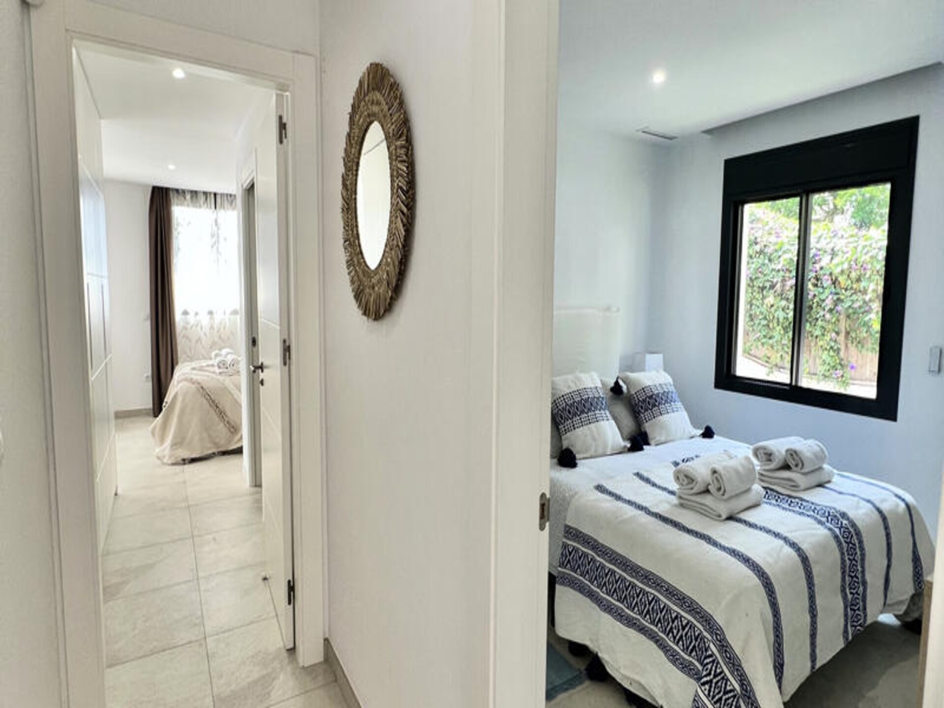 Stijlvol gerenoveerd appartement met privézwembad in La Cala de Mijas - foto 37