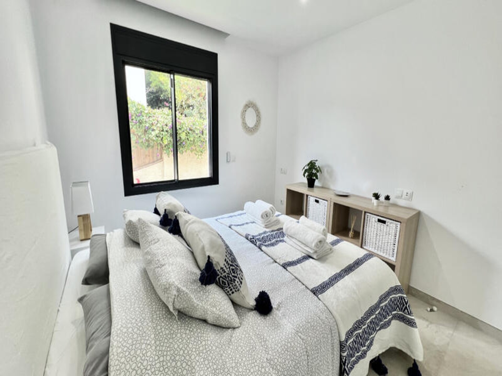 Stijlvol gerenoveerd appartement met privézwembad in La Cala de Mijas - foto 40