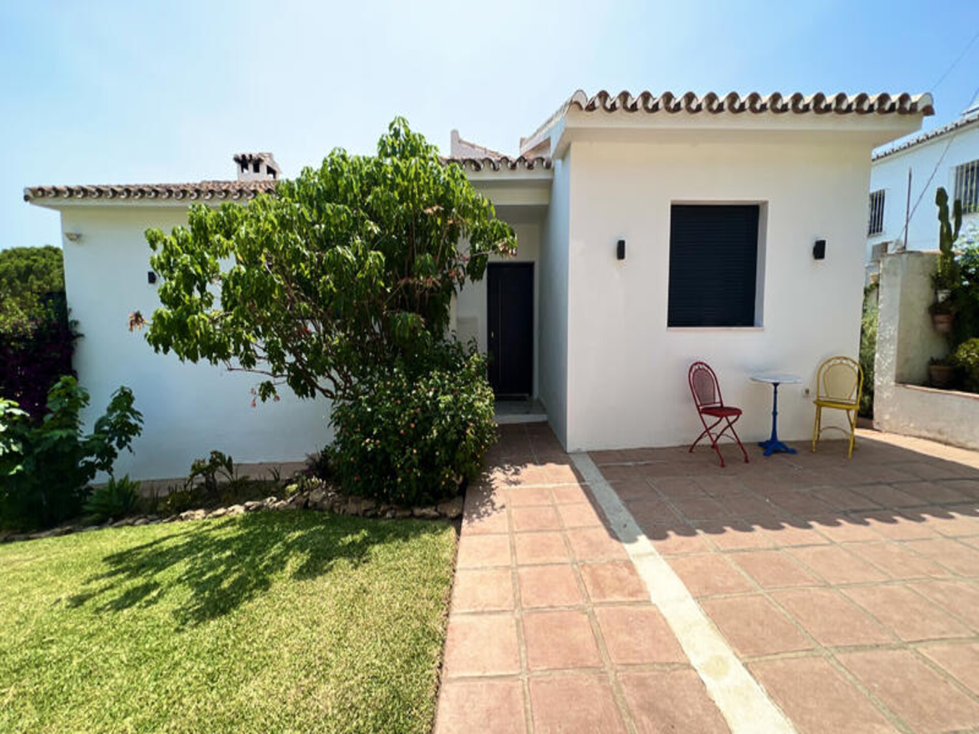 Stijlvol gerenoveerd appartement met privézwembad in La Cala de Mijas - foto 43