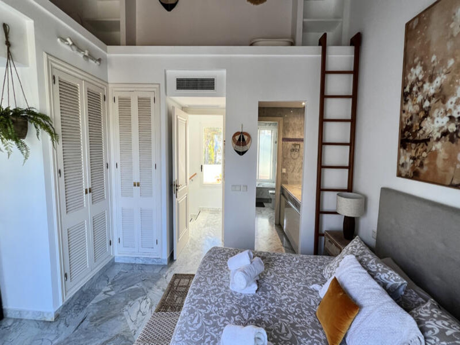 Strandappartement met privétuin en zeezicht op 30 meter van zee in Estepona - foto 41