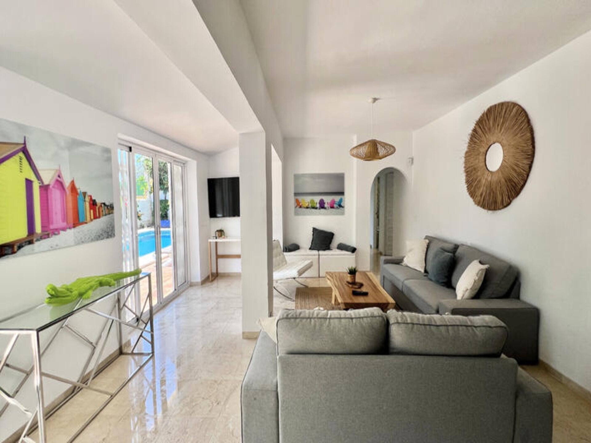 Licht appartement bij het strand van El Saladillo, Estepona - foto 17