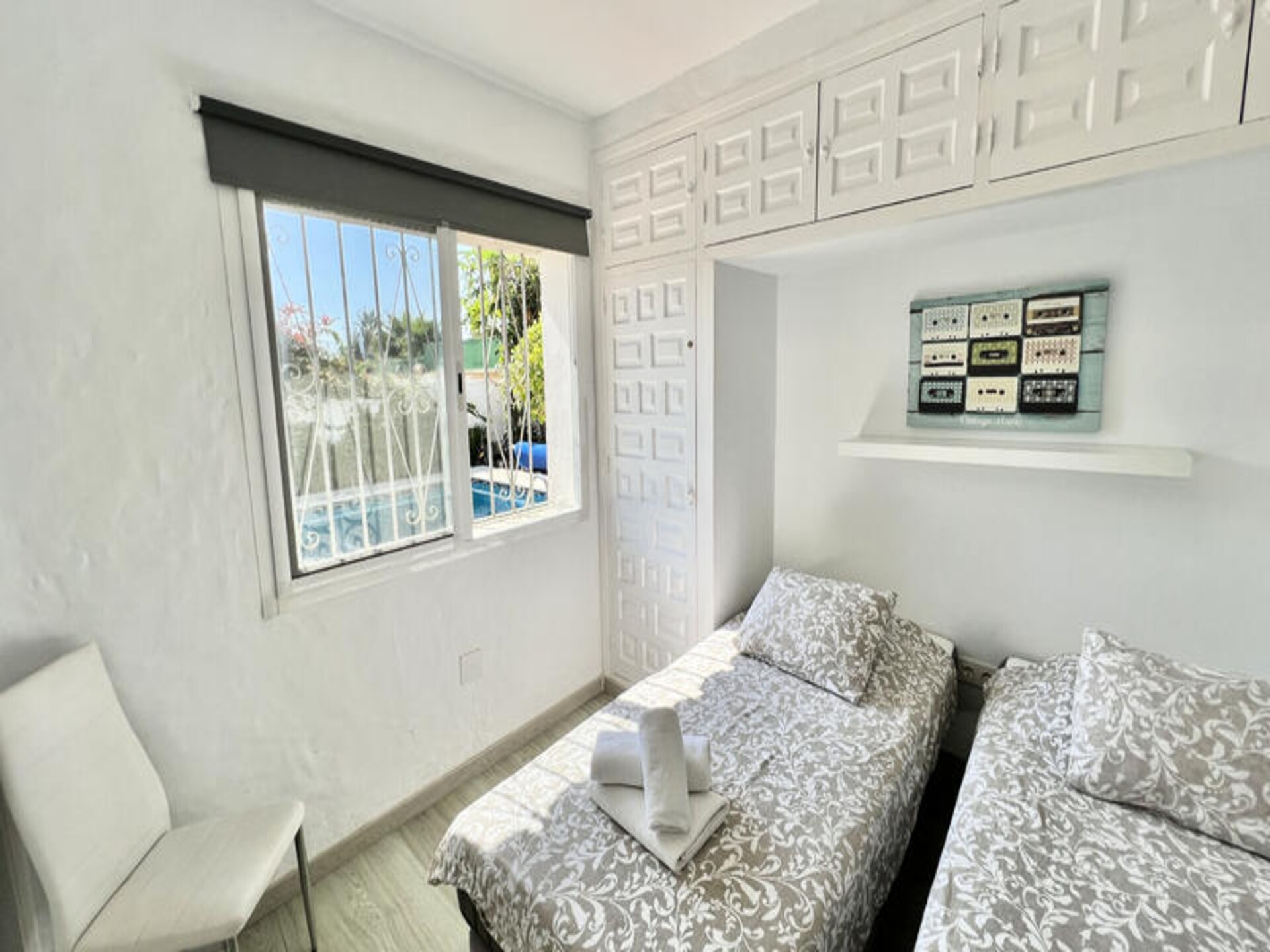 Licht appartement bij het strand van El Saladillo, Estepona - foto 29