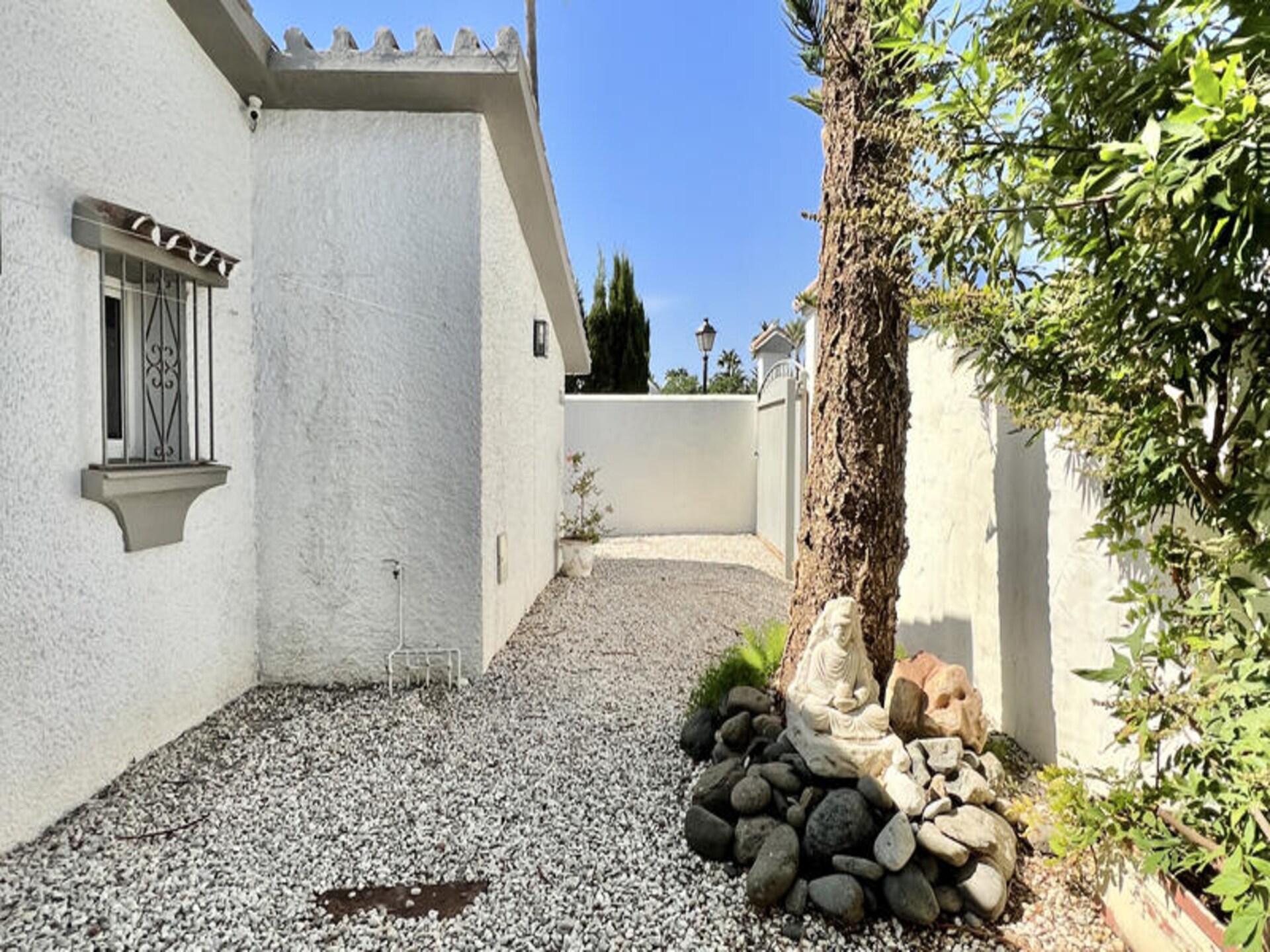 Licht appartement bij het strand van El Saladillo, Estepona - foto 41