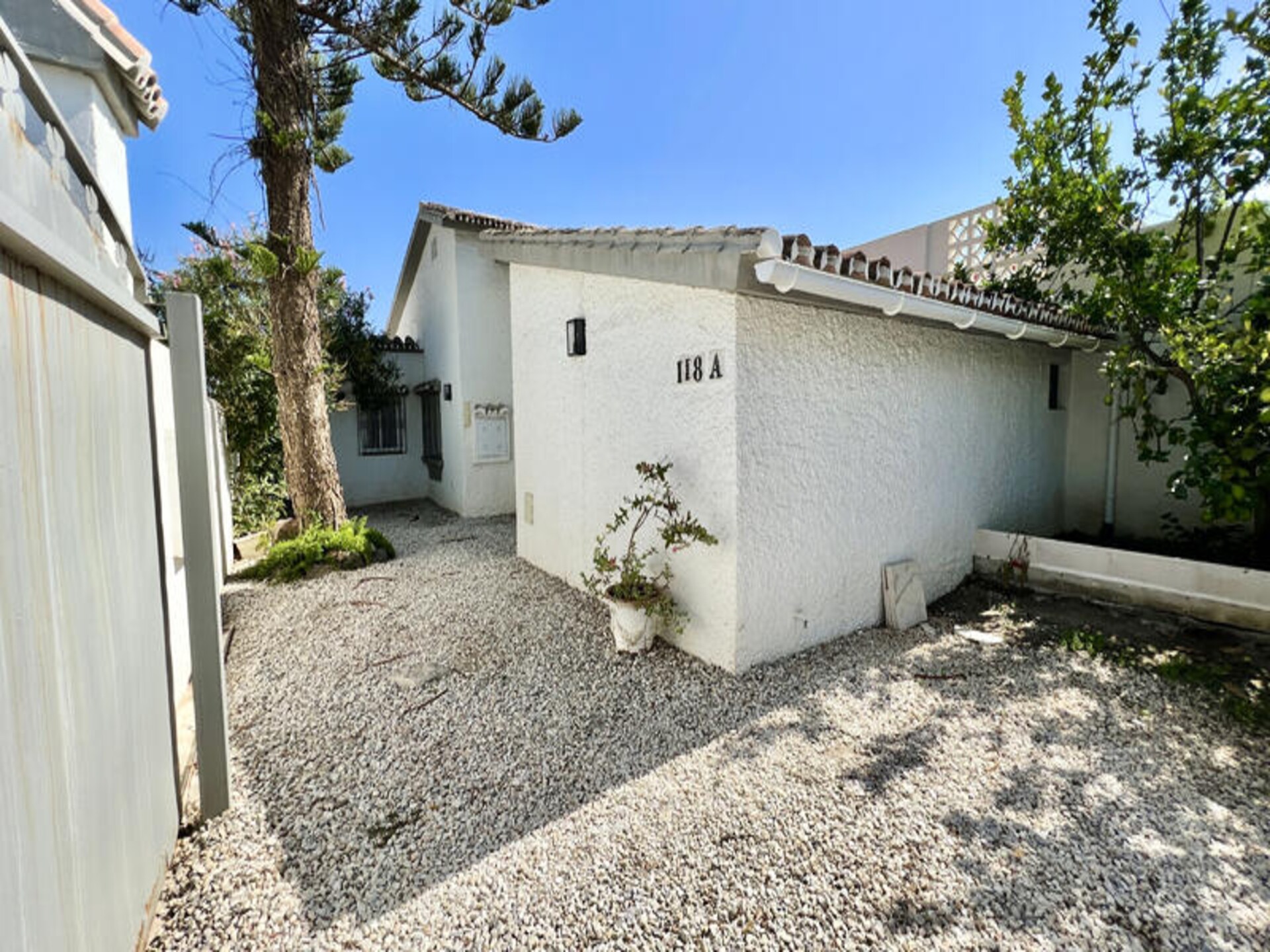 Licht appartement bij het strand van El Saladillo, Estepona - foto 42