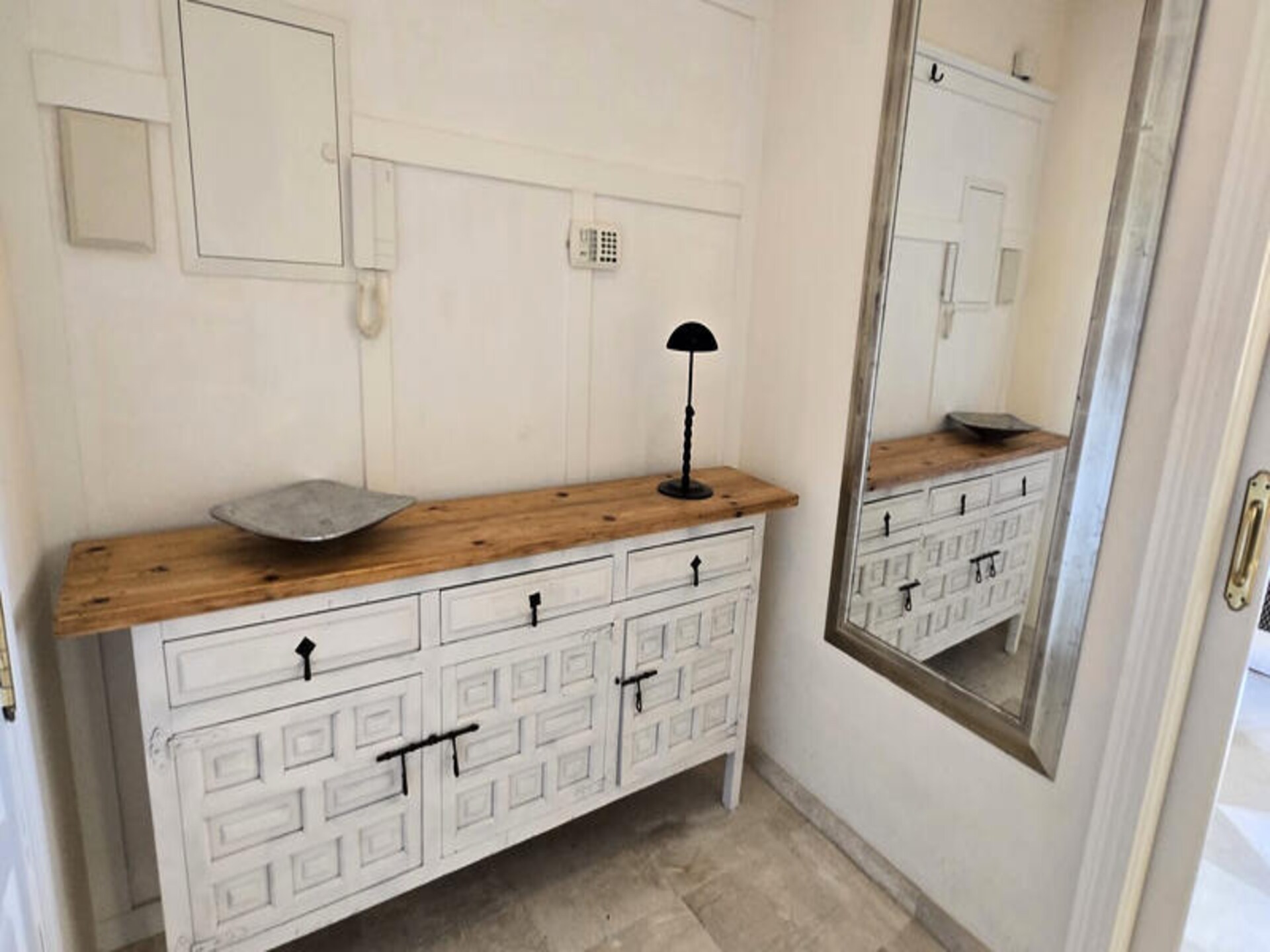 Ruim appartement in Mijas met zeezicht, zwembad en dakterras - foto 27