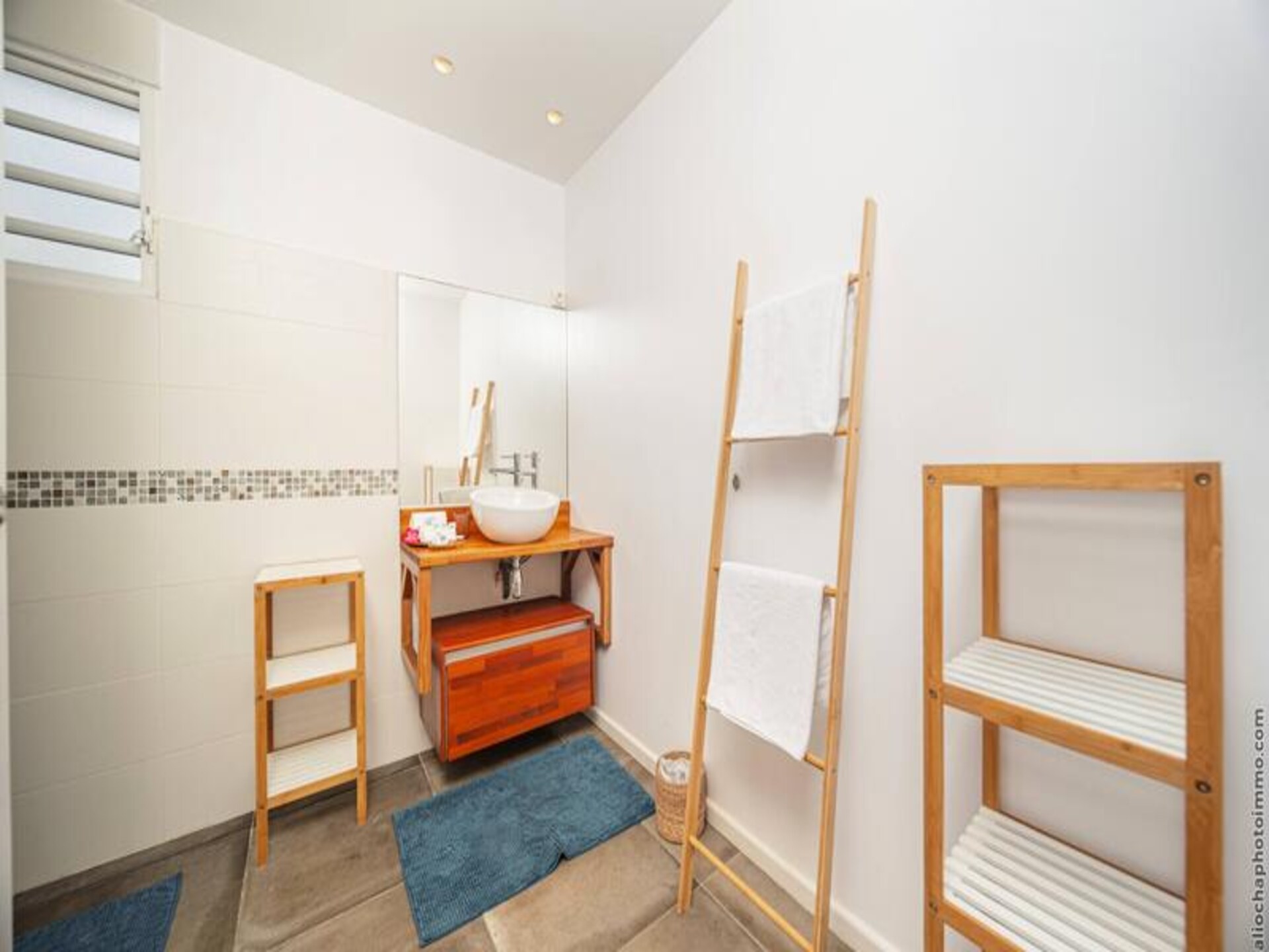 Luxe appartement voor 6 personen met tuin en airco nabij strand Gros Raisin - foto 23