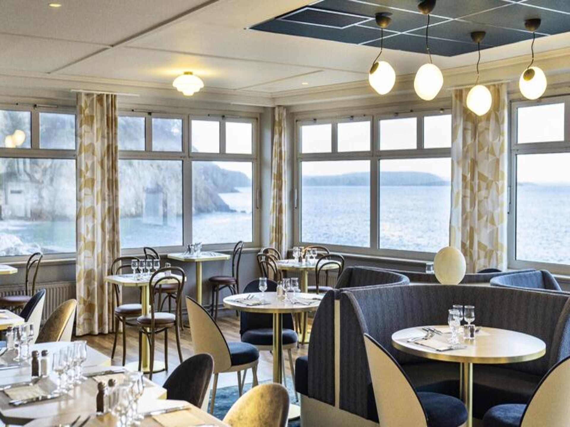 Uitzicht op zee in Morgat: appartement voor 2 bij Grand Hôtel De La Mer - foto 14