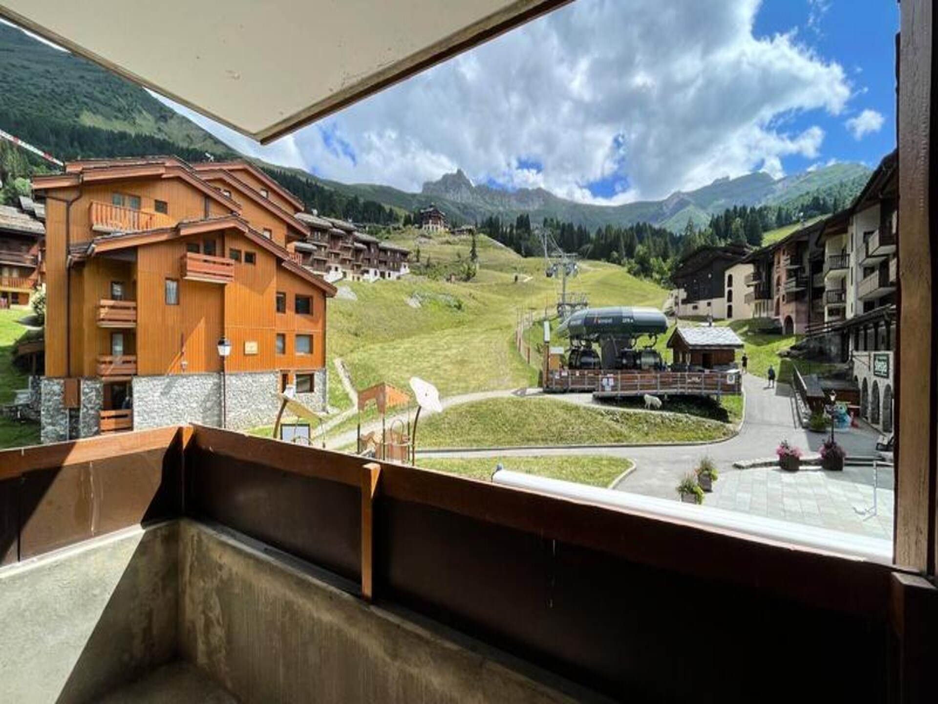 Knusse studio aan de piste in Valmorel met uitzicht op de bergen - foto 13