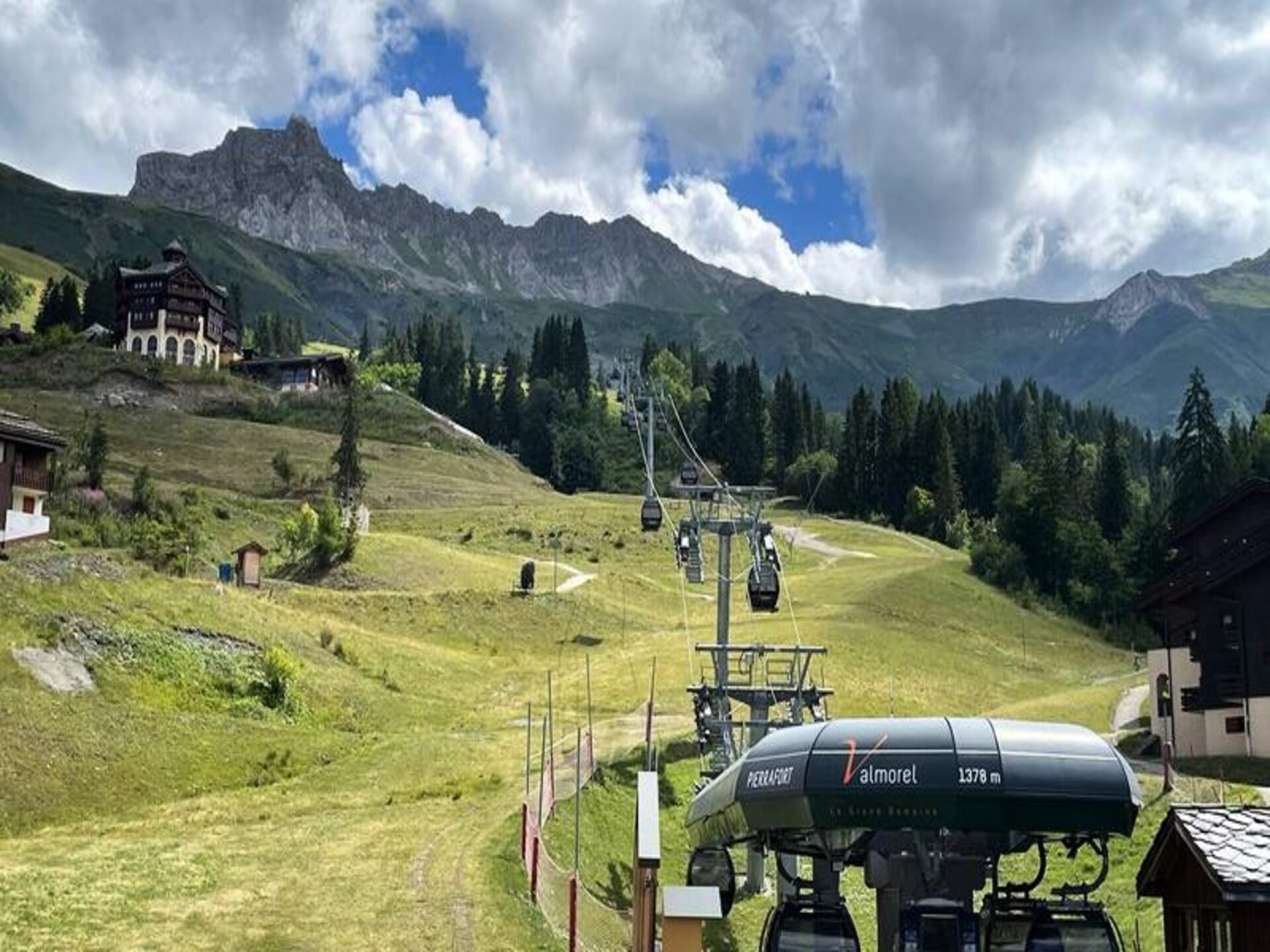 Knusse studio aan de piste in Valmorel met uitzicht op de bergen - foto 14