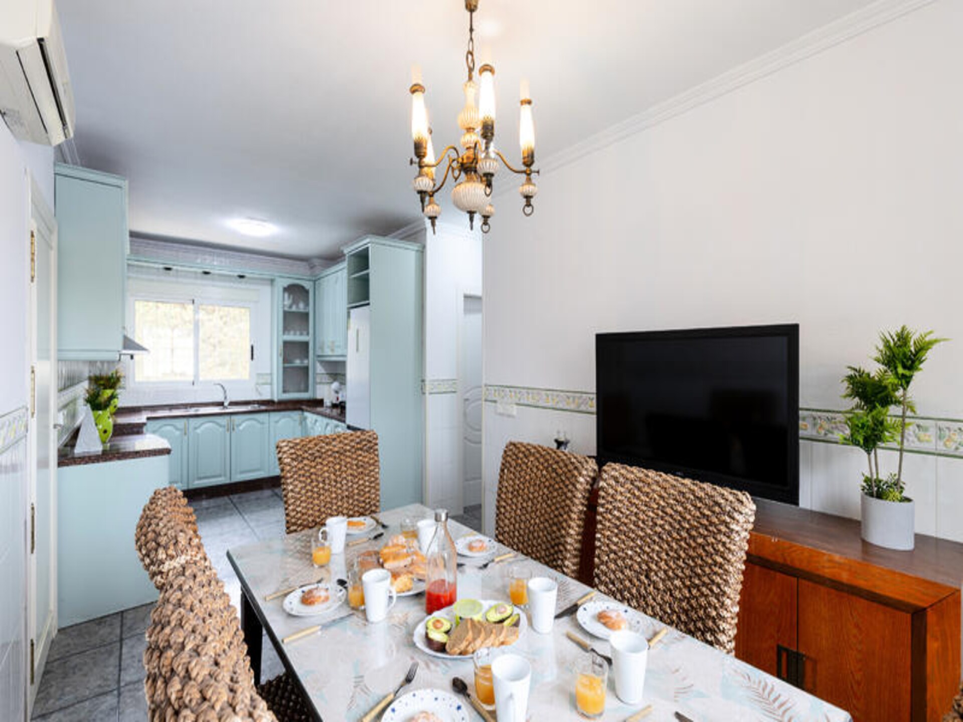 Ruim appartement voor 12 personen bij San Juan strand in Mutxamel - foto 15