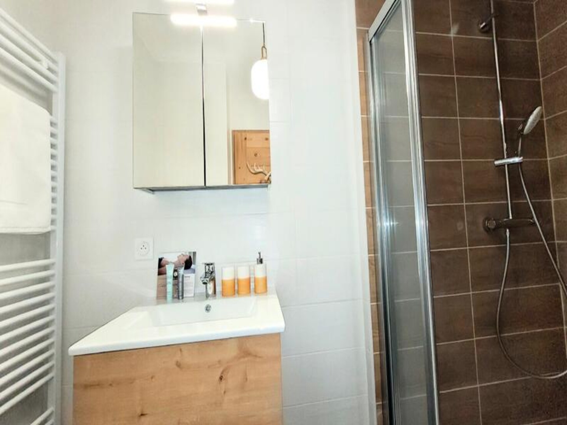Licht appartement met groot terras, 300m van centrum Les Gets - foto 14