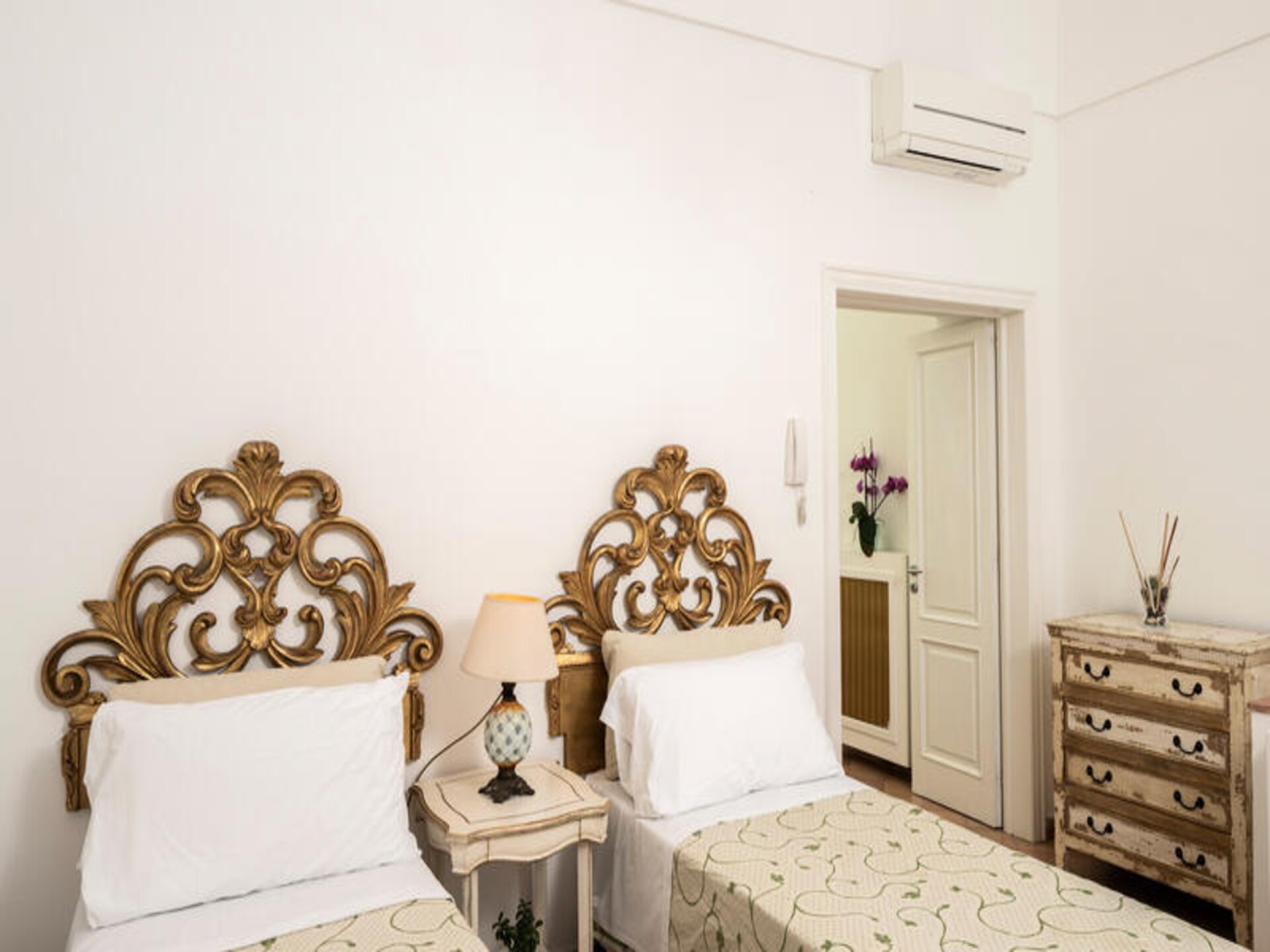 Villa Panorama: Elegant appartement met zeezicht en tuin in Praiano - foto 23