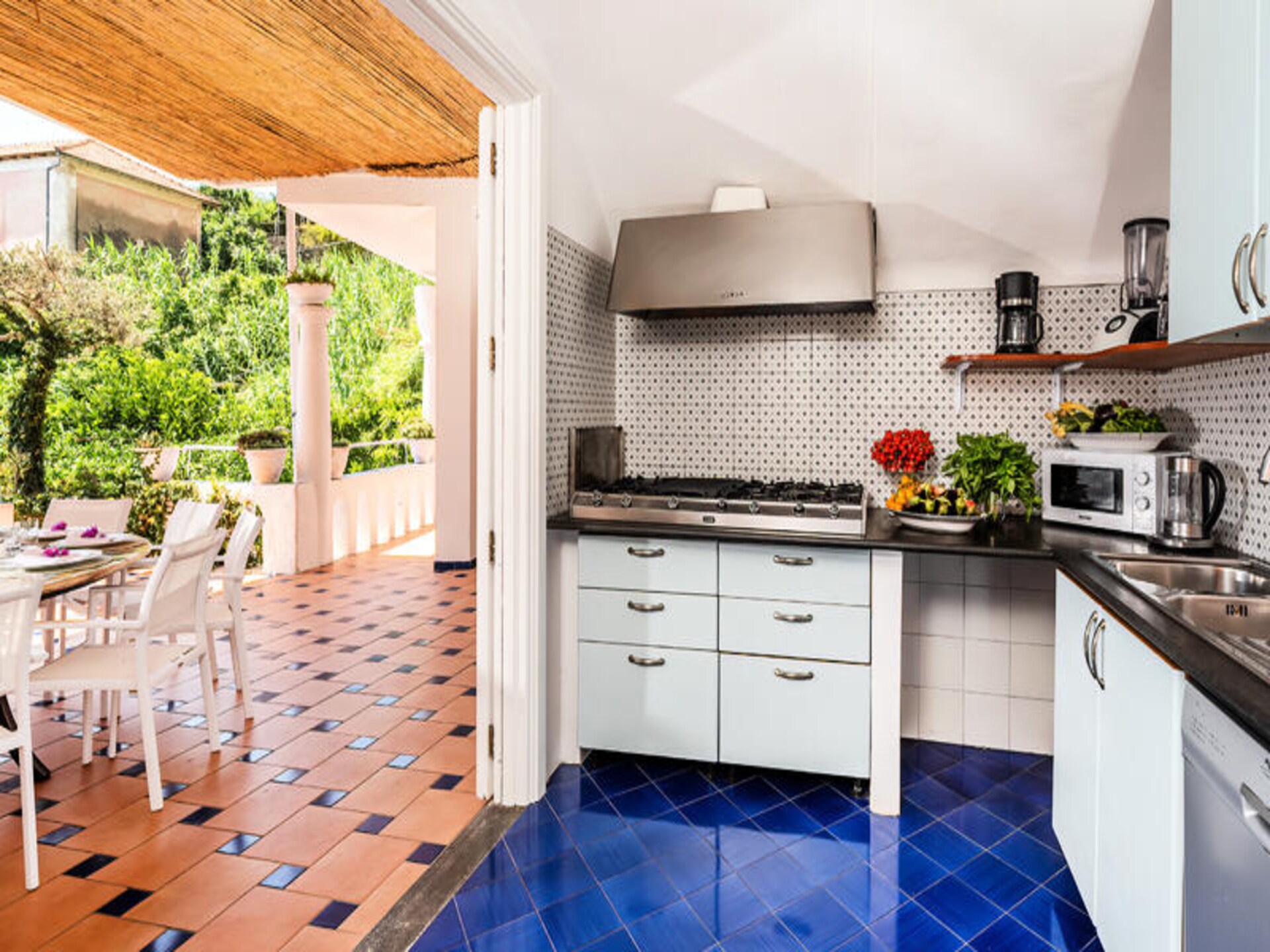 Villa Bijoux: luxe appartement met zwembad en zeezicht aan de Amalfikust - foto 23
