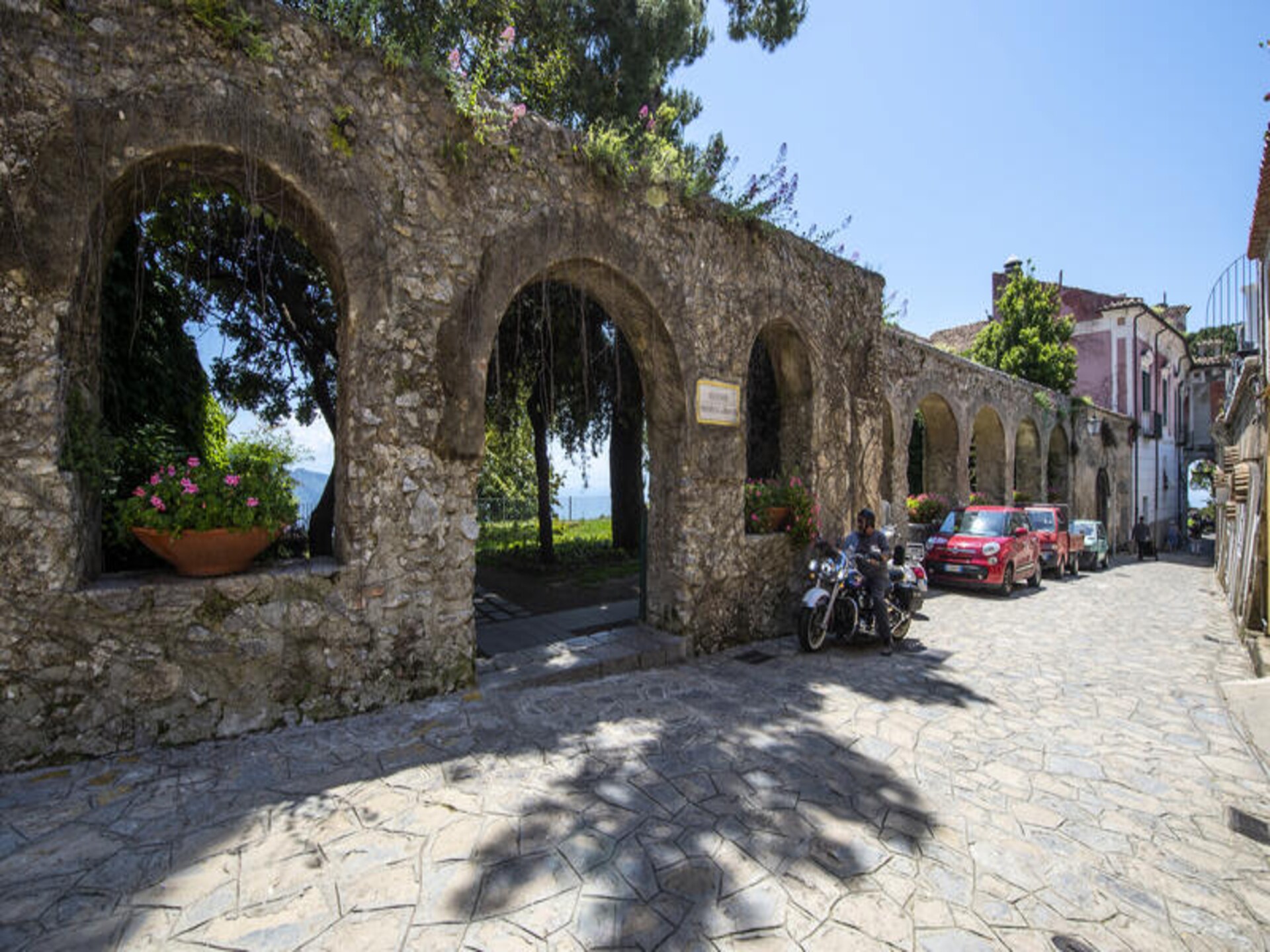 Romantisch appartement in Ravello met terras, jacuzzi en uitzicht op de Belvedere - foto 12